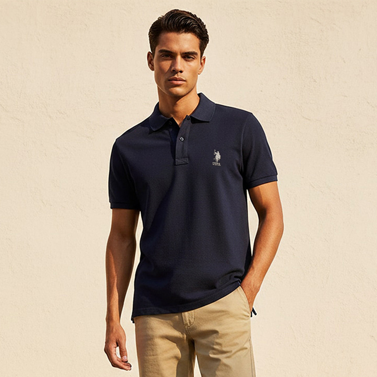 تي شيرت بولو رجالي، بقصة ضيقة وياقة سادة وأكمام قصيرة من يو إس بولو أسسن-men-clothing-tshirtsandpolos-polos-image-12