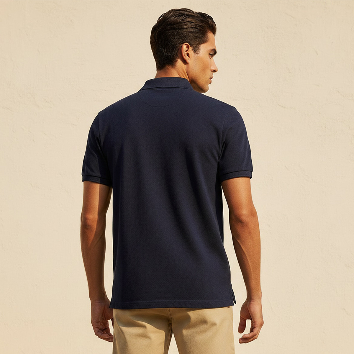 تي شيرت بولو رجالي، بقصة ضيقة وياقة سادة وأكمام قصيرة من يو إس بولو أسسن-men-clothing-tshirtsandpolos-polos-image-15