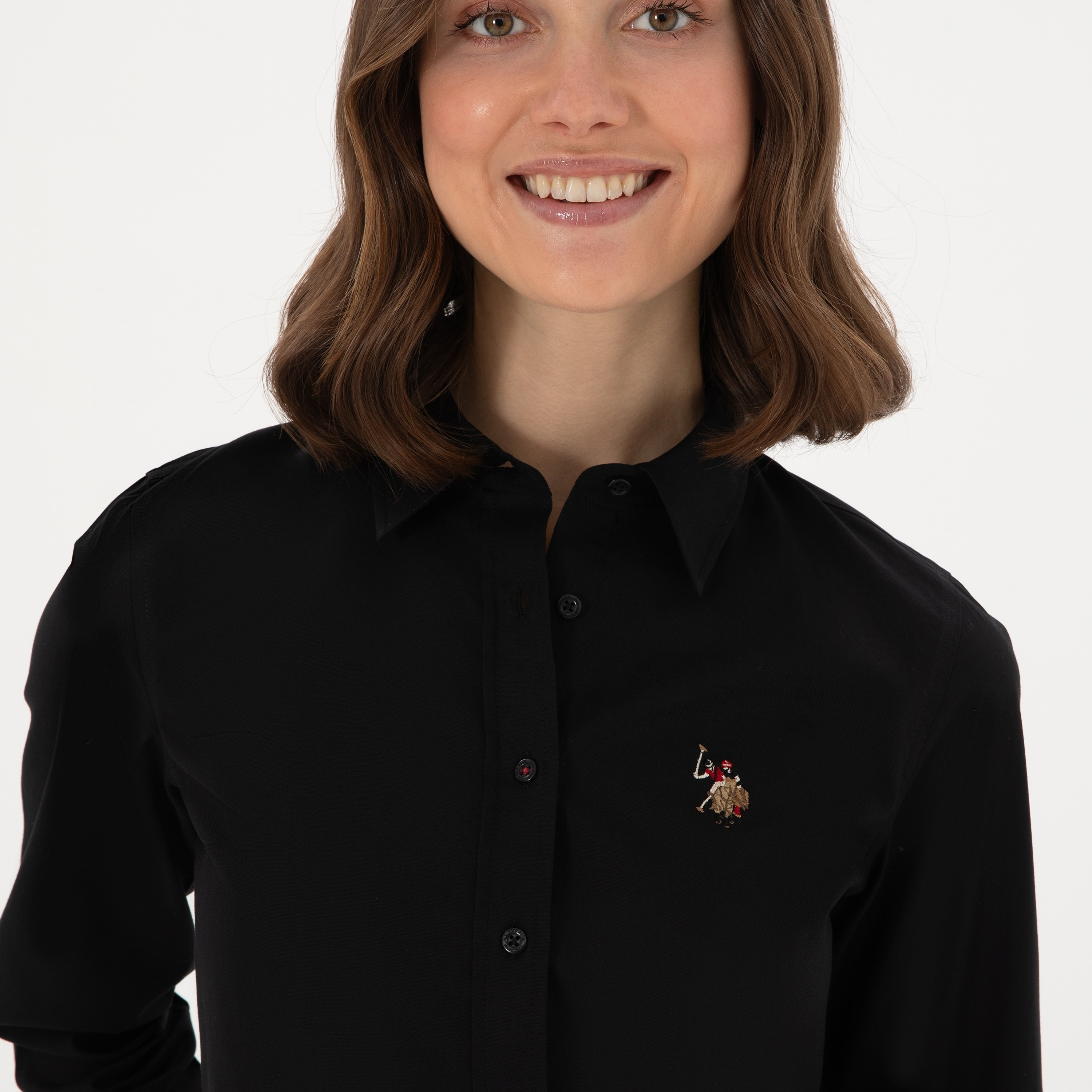 قميص بولو نسائي، بقصة ضيقة وياقة سادة وأكمام طويلة من يو إس بولو أسسن-women-clothing-shirtsandblouses-shirts-image-14