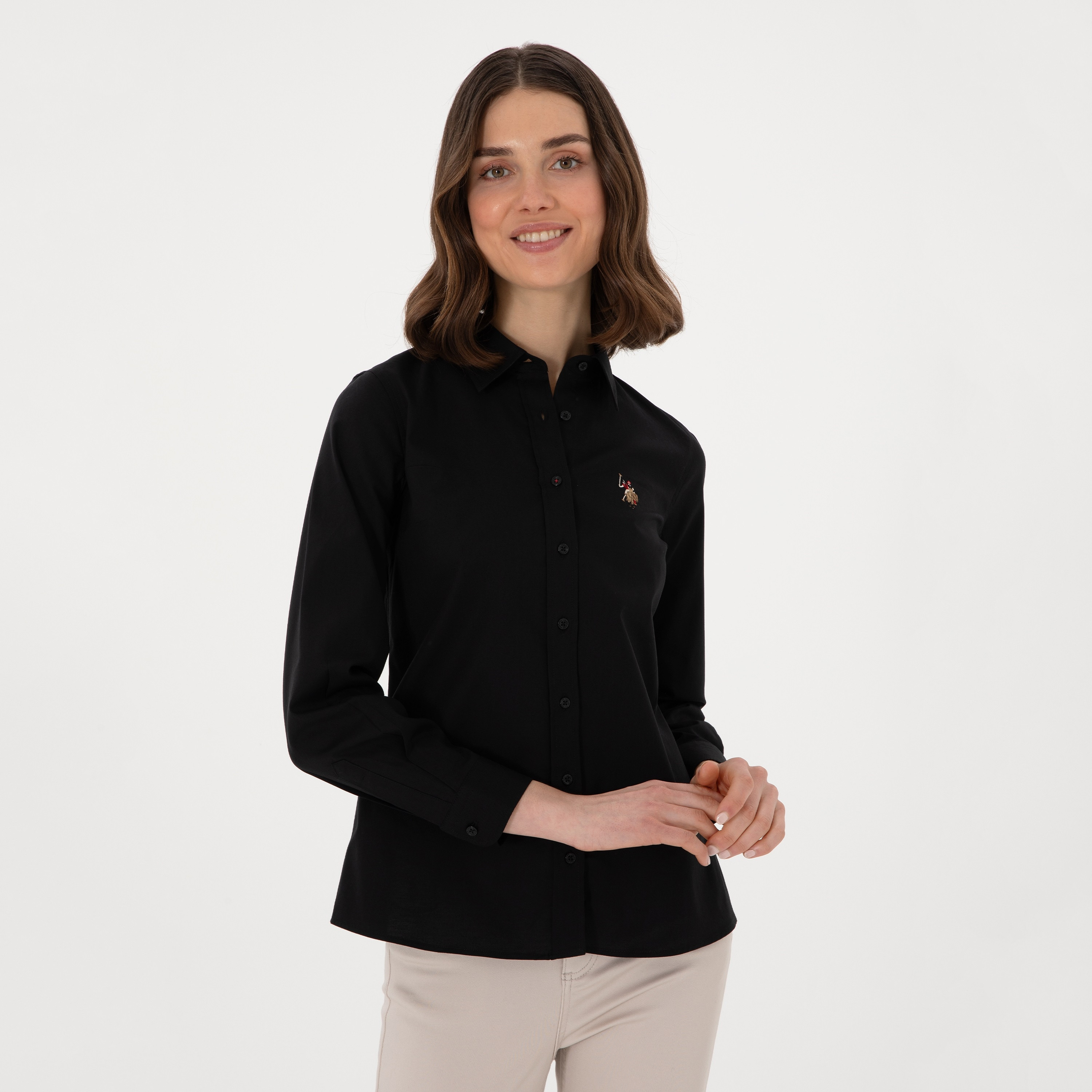 قميص بولو نسائي، بقصة ضيقة وياقة سادة وأكمام طويلة من يو إس بولو أسسن-women-clothing-shirtsandblouses-shirts-image-17