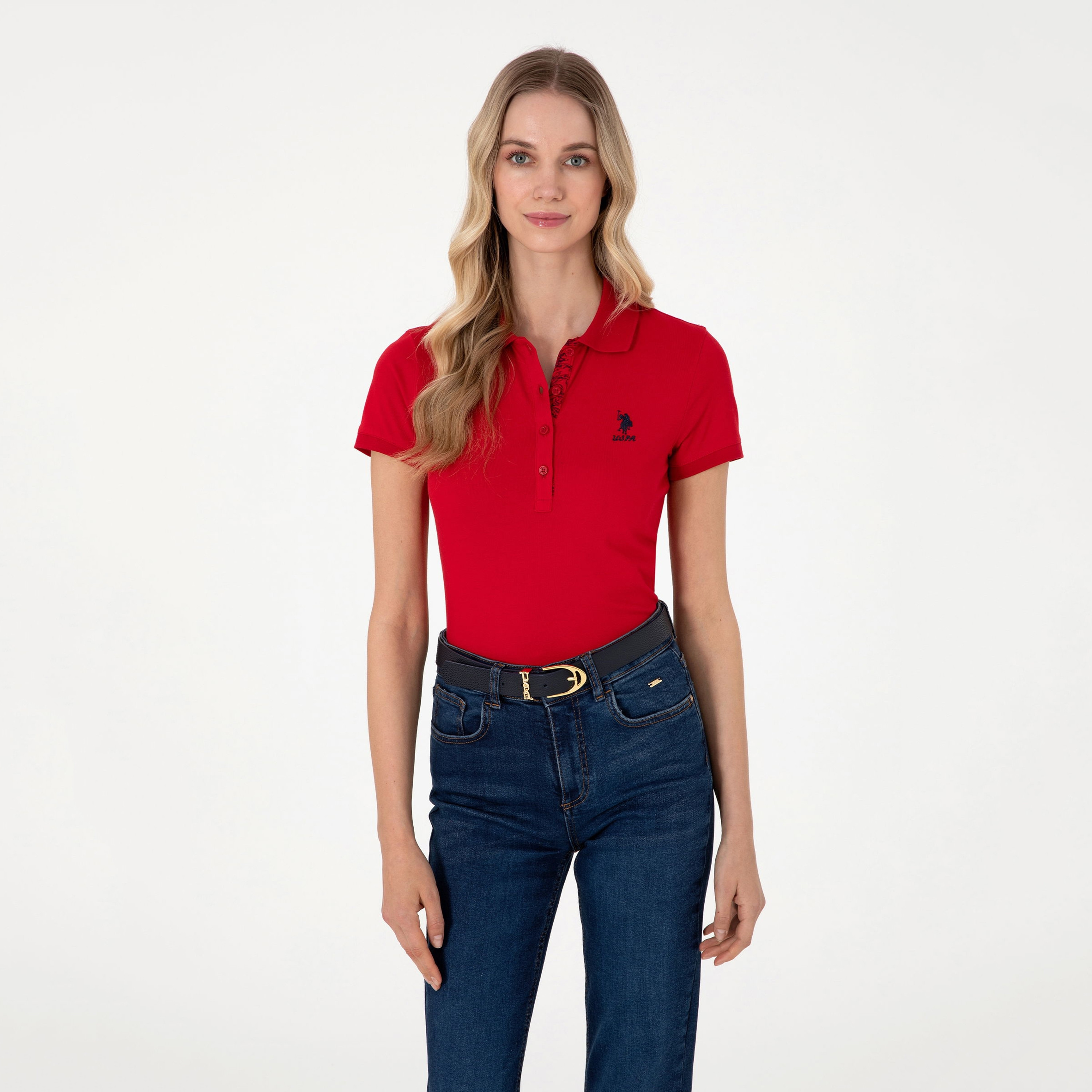 تي شيرت بولو نسائي، بقصة ضيقة وياقة سادة وأكمام قصيرة من يو إس بولو أسسن-women-clothing-tshirts-image-7