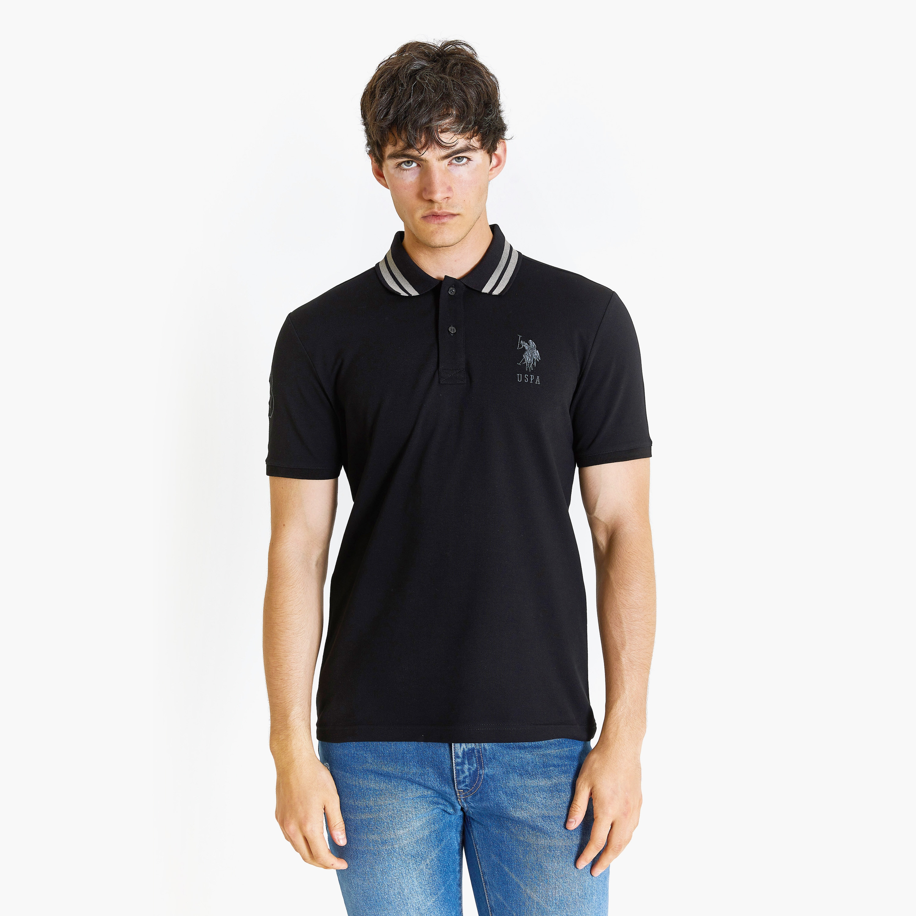 تيشيرت بولو بأكمام قصيرة بياقة بشعار مطرز بشعار U.S.Polo'Assn-men-clothing-tshirtsandpolos-polos-image-1