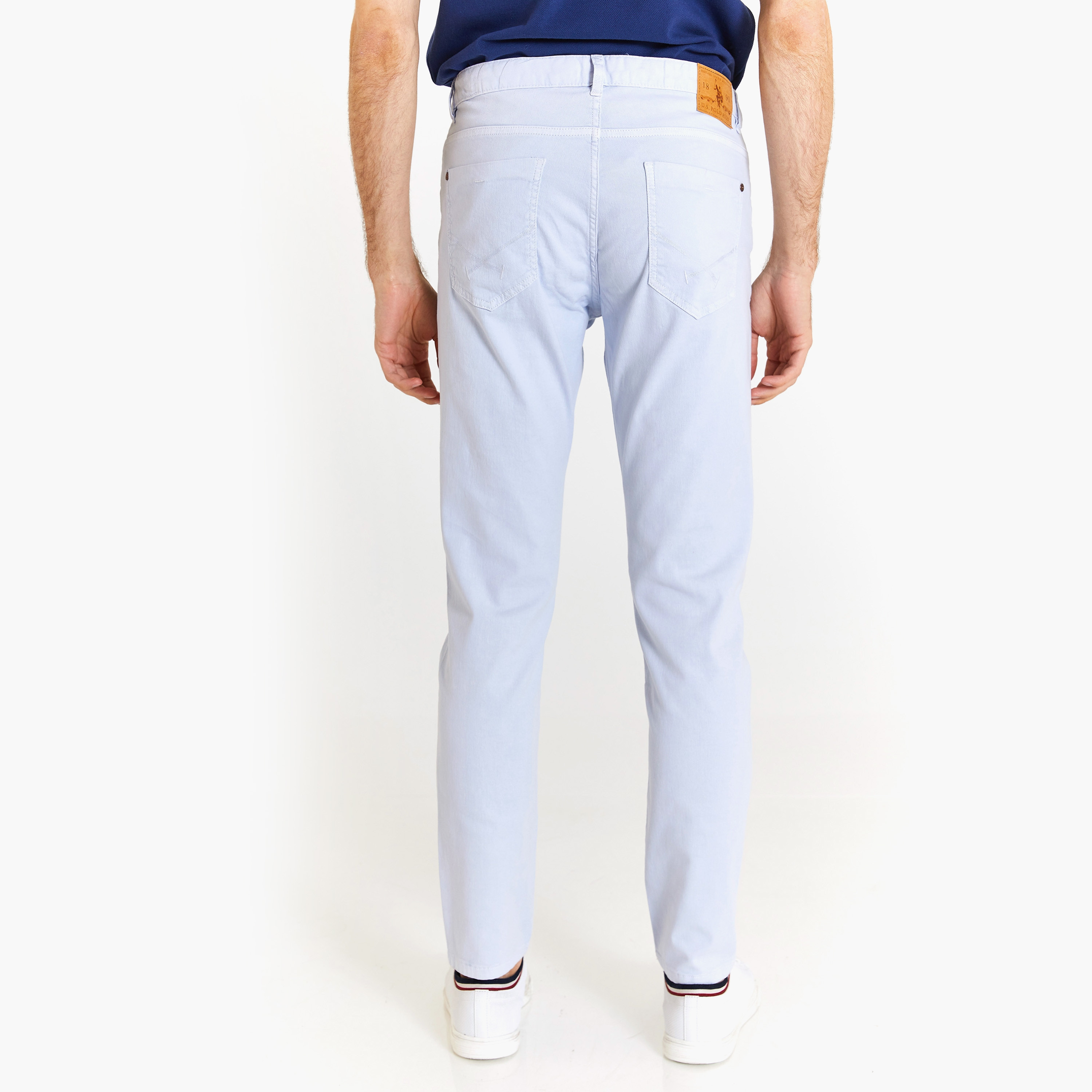بنطال تشينو متوسط الارتفاع بتصميم U.S.S.Polo'Assn Slim Fit 4 pockets-men-clothing-bottoms-trousersandchinos-chinos-image-3