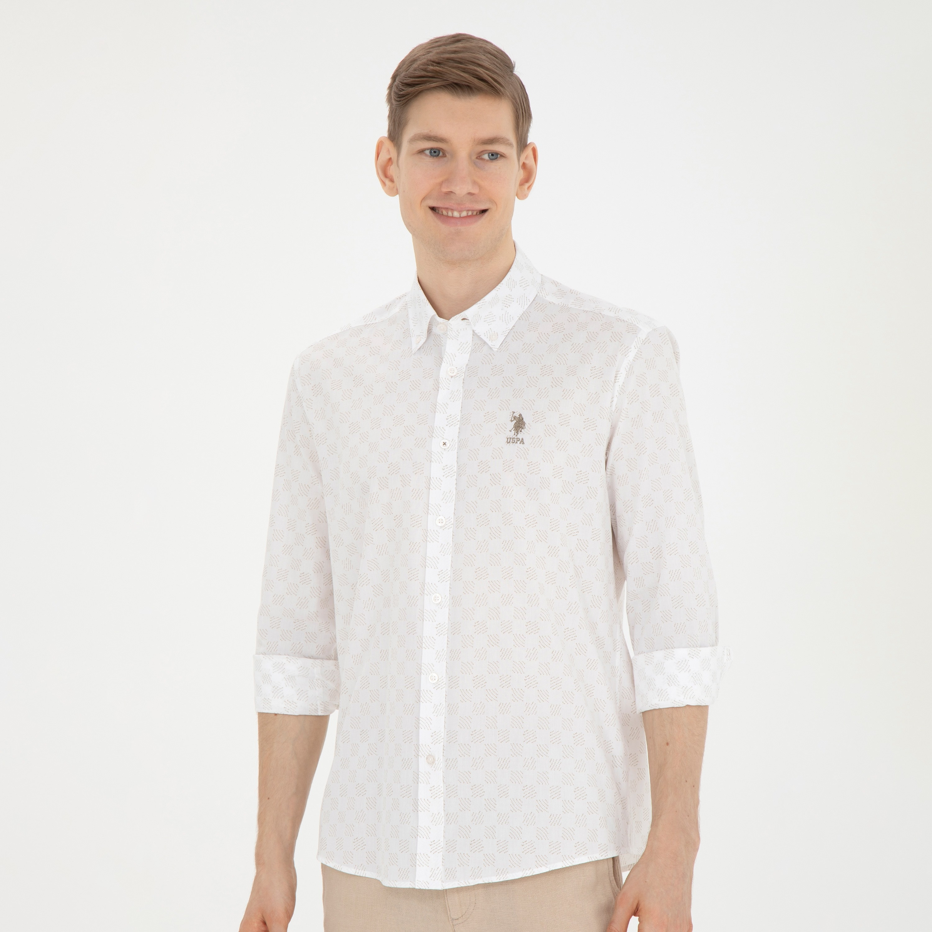 قميص كاجوال بأكمام طويلة وياقة بأزرار من الأسفل مع مطبوع من يو اس بولو اسن-men-clothing-shirts-image-9