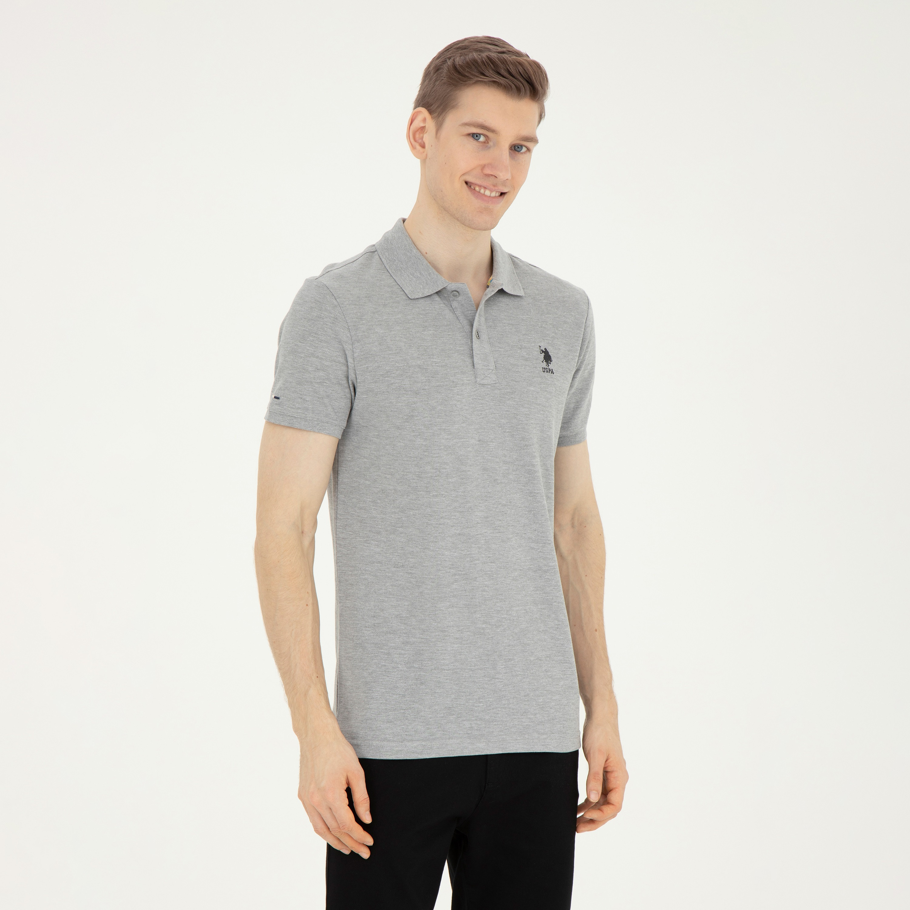 تيشيرت بولو بأكمام قصيرة بياقة بشعار مطرز بشعار U.S.Polo'Assn-men-clothing-tshirtsandpolos-polos-image-16
