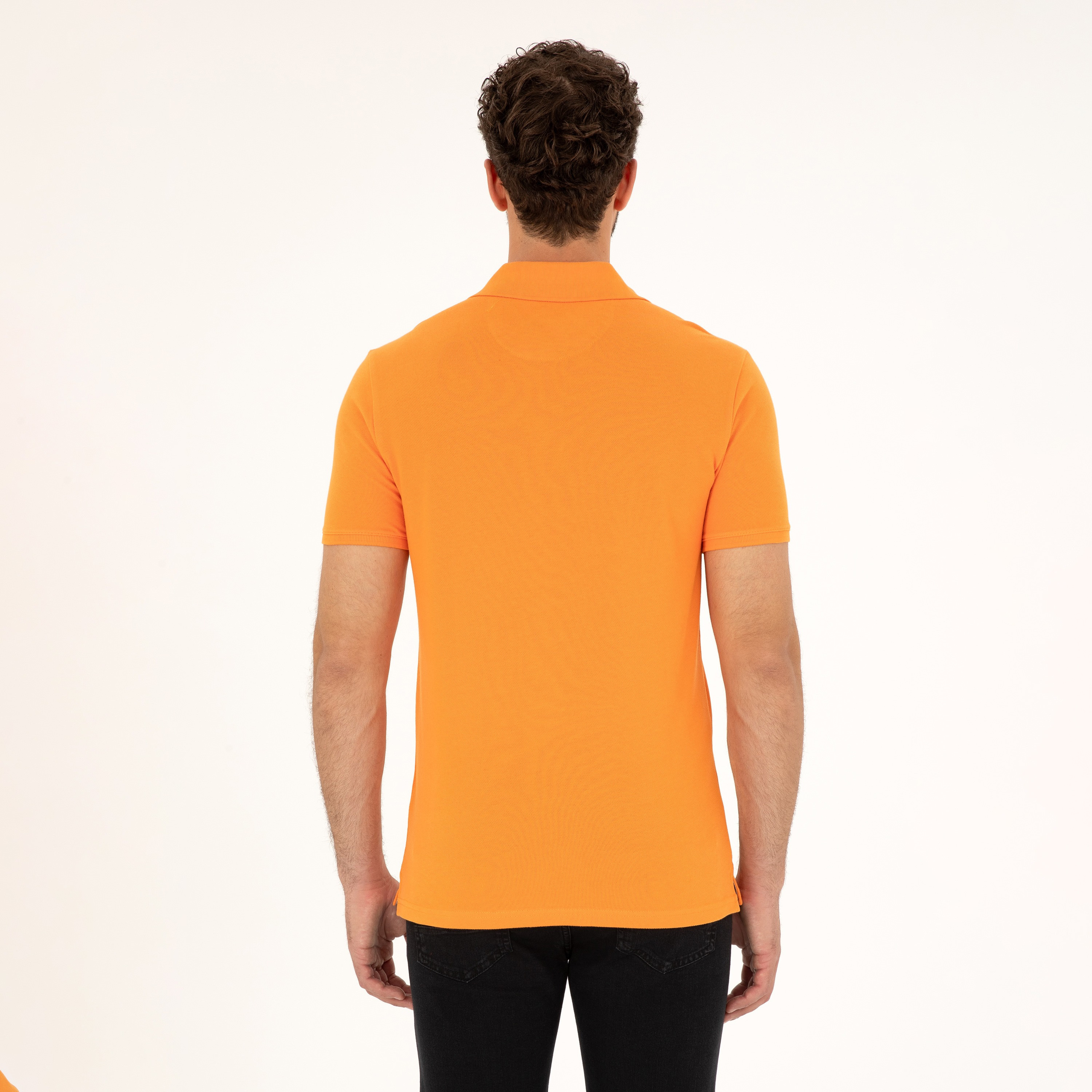 تيشيرت بولو بأكمام قصيرة بياقة بشعار مطرز بشعار U.S.Polo'Assn-men-clothing-tshirtsandpolos-polos-image-23