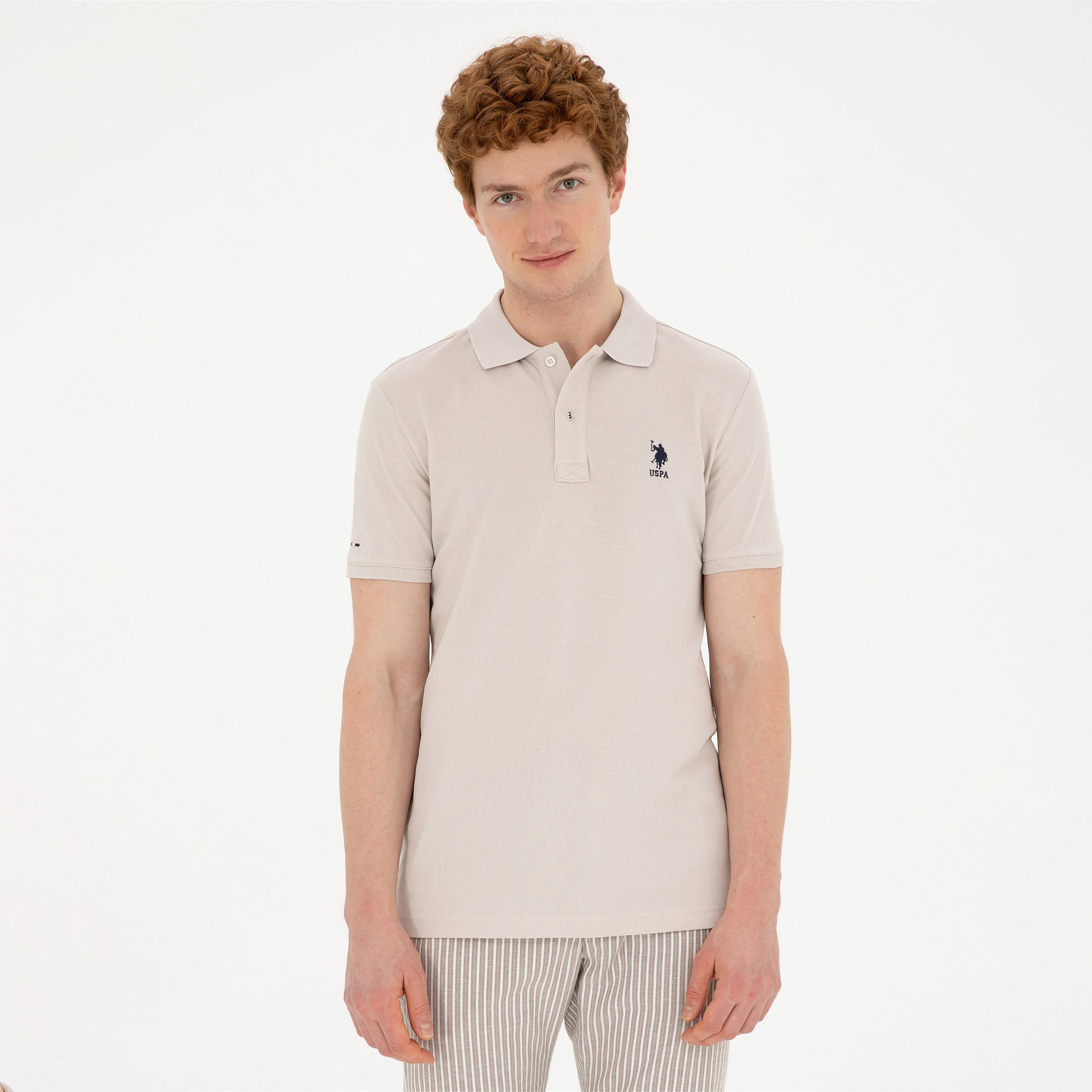 تيشيرت بولو بأكمام قصيرة بياقة بشعار مطرز بشعار U.S.Polo'Assn-men-clothing-tshirtsandpolos-polos-image-1