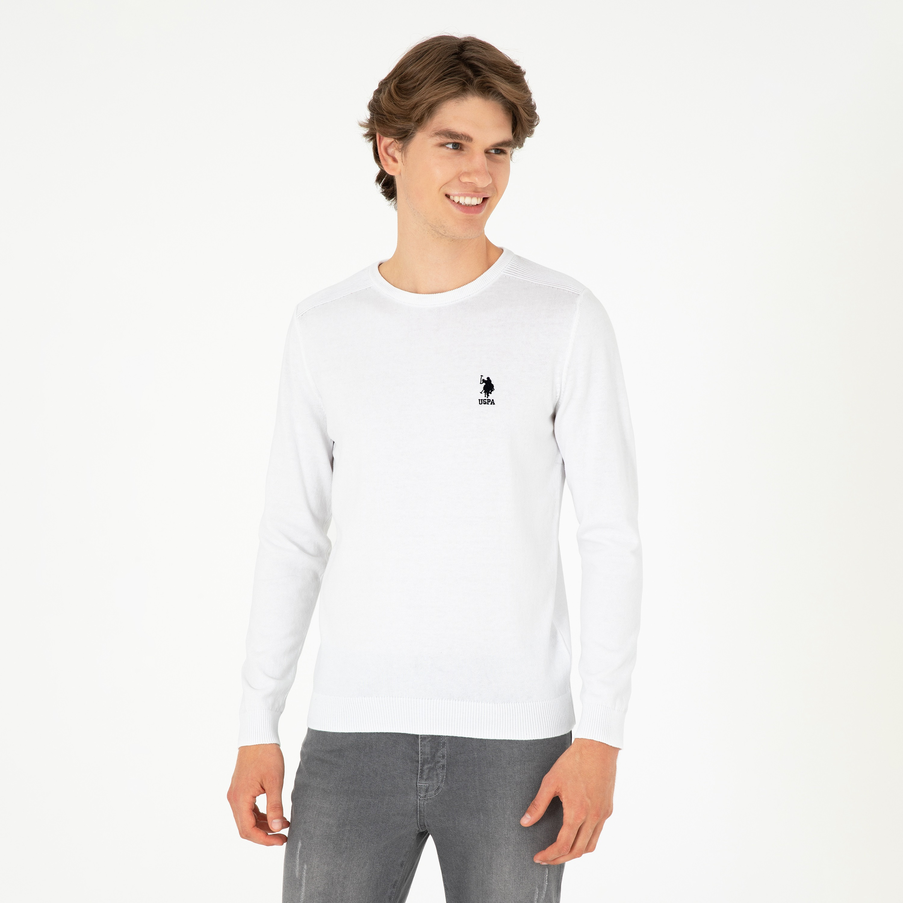 سترة رجالية برقبة دائرية سادة بأكمام طويلة من يو اس بولو-men-clothing-sweatersandpullovers-image-4