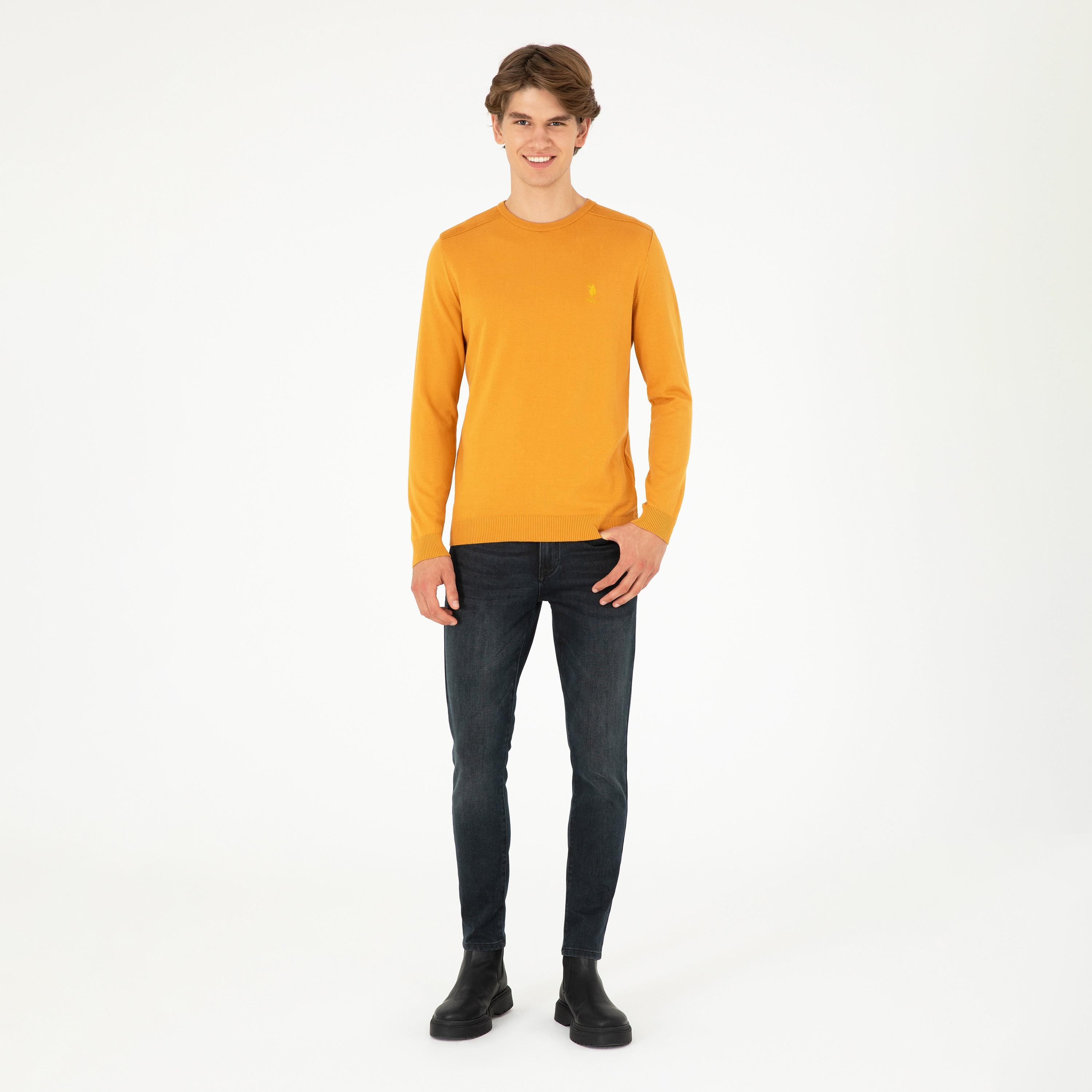 سترة رجالية برقبة دائرية سادة بأكمام طويلة من يو اس بولو-men-clothing-sweatersandpullovers-image-6