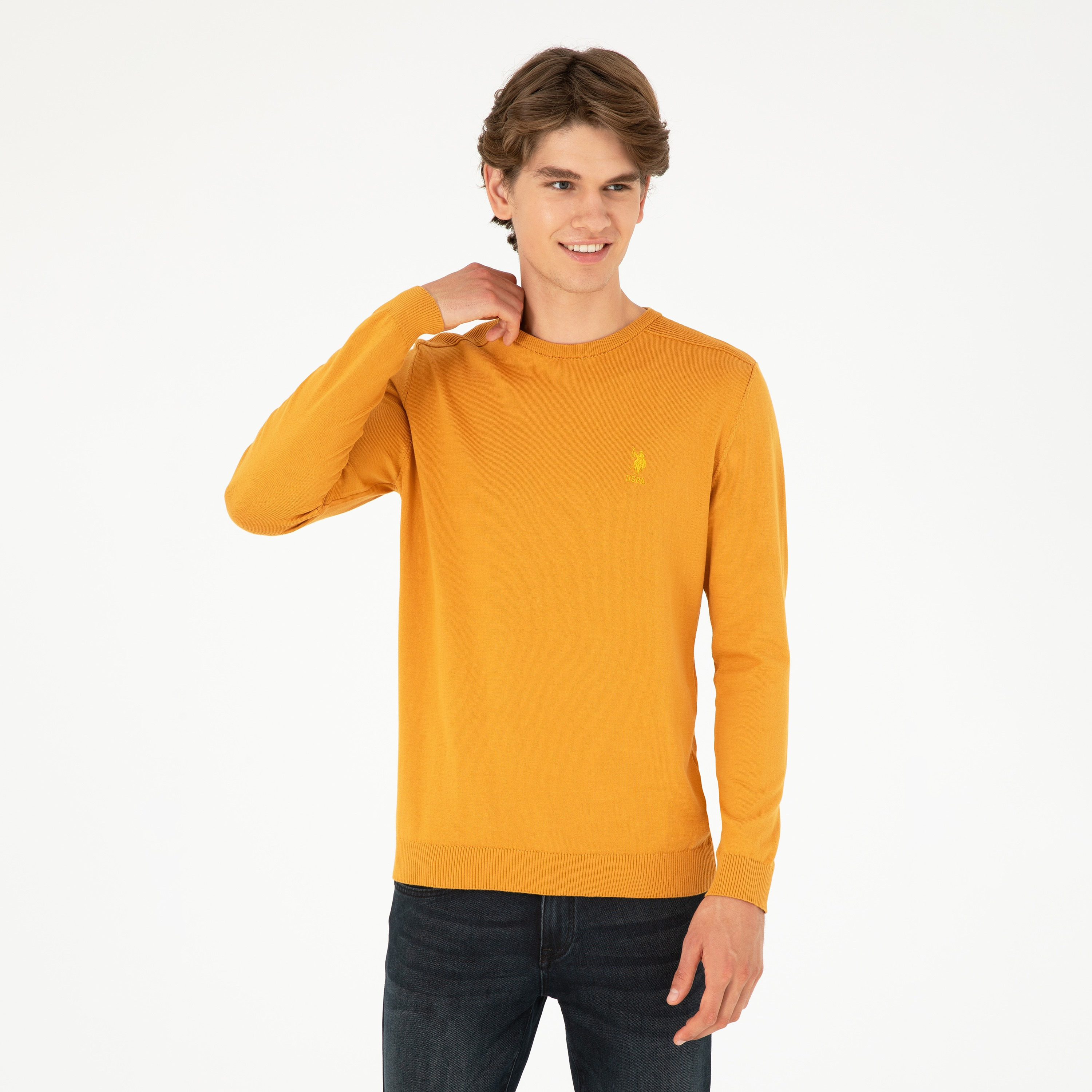 سترة رجالية برقبة دائرية سادة بأكمام طويلة من يو اس بولو-men-clothing-sweatersandpullovers-image-8