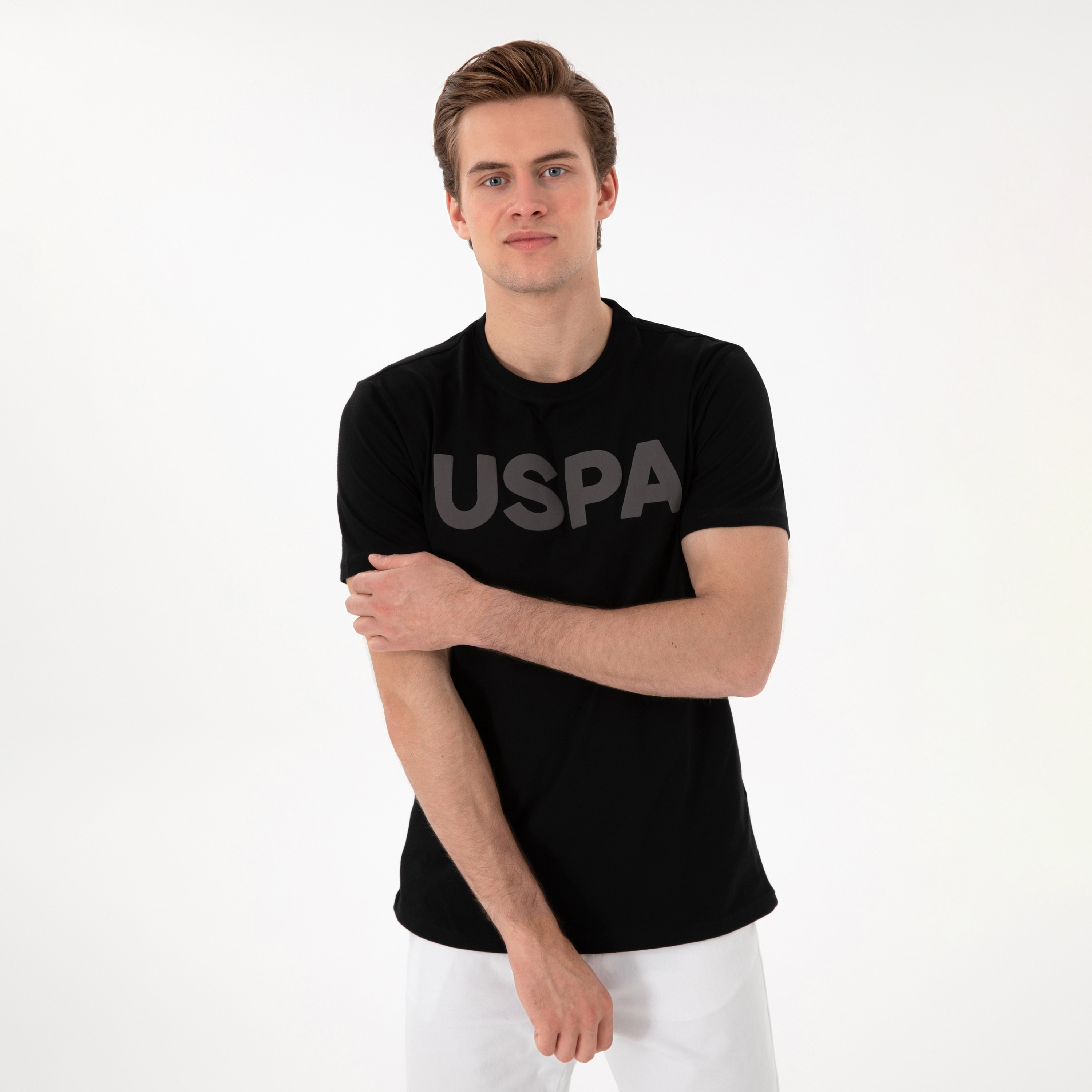تي شيرت رجالي برقبة دائرية مطبوع وأكمام قصيرة من يو إس بولو أسسن-men-clothing-tshirtsandpolos-tshirts-image-1