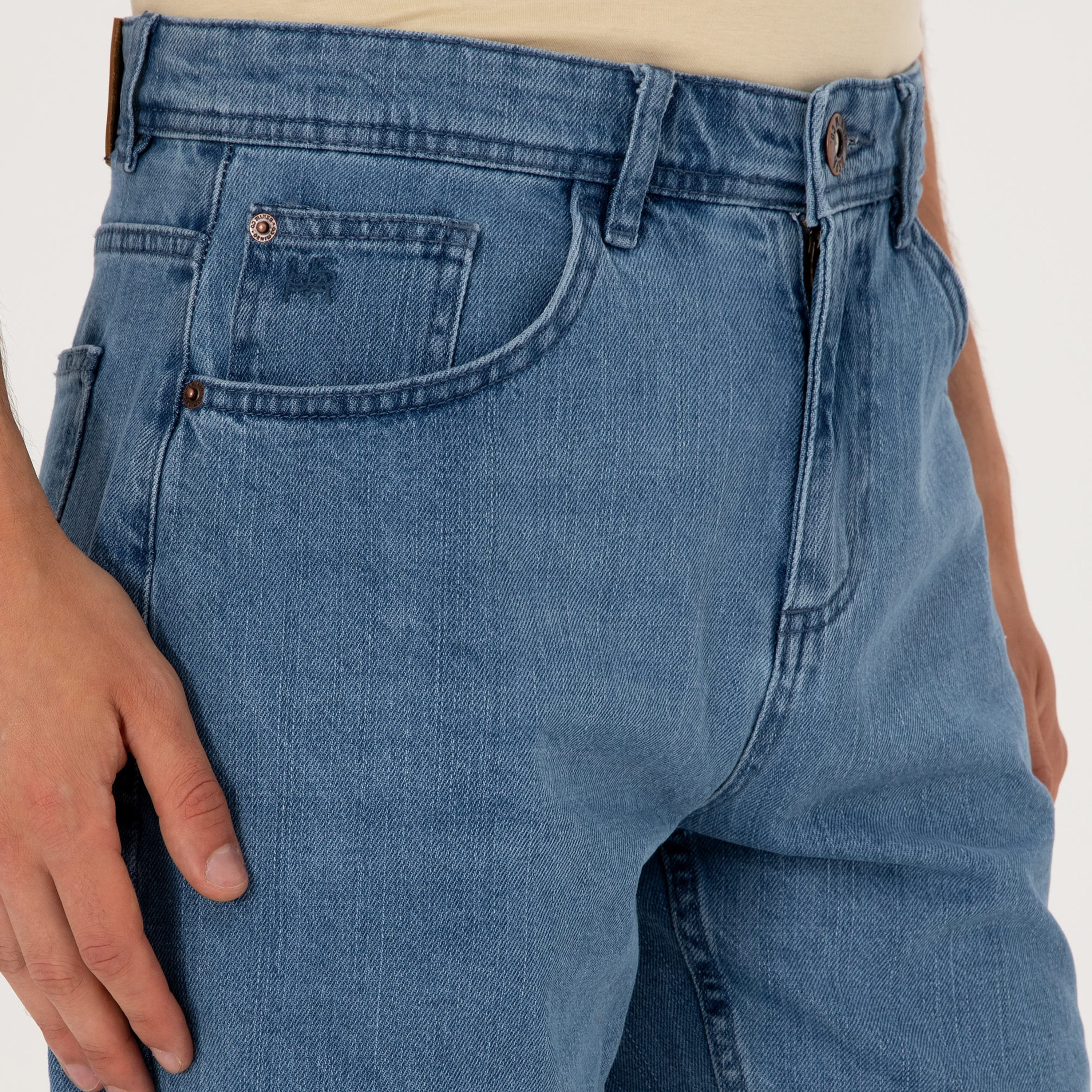 شورت رجالي من الدنيم بخصر متوسط الارتفاع وإغلاق بأزرار وسحاب من يو اس بولو-men-clothing-bottoms-shorts-image-5