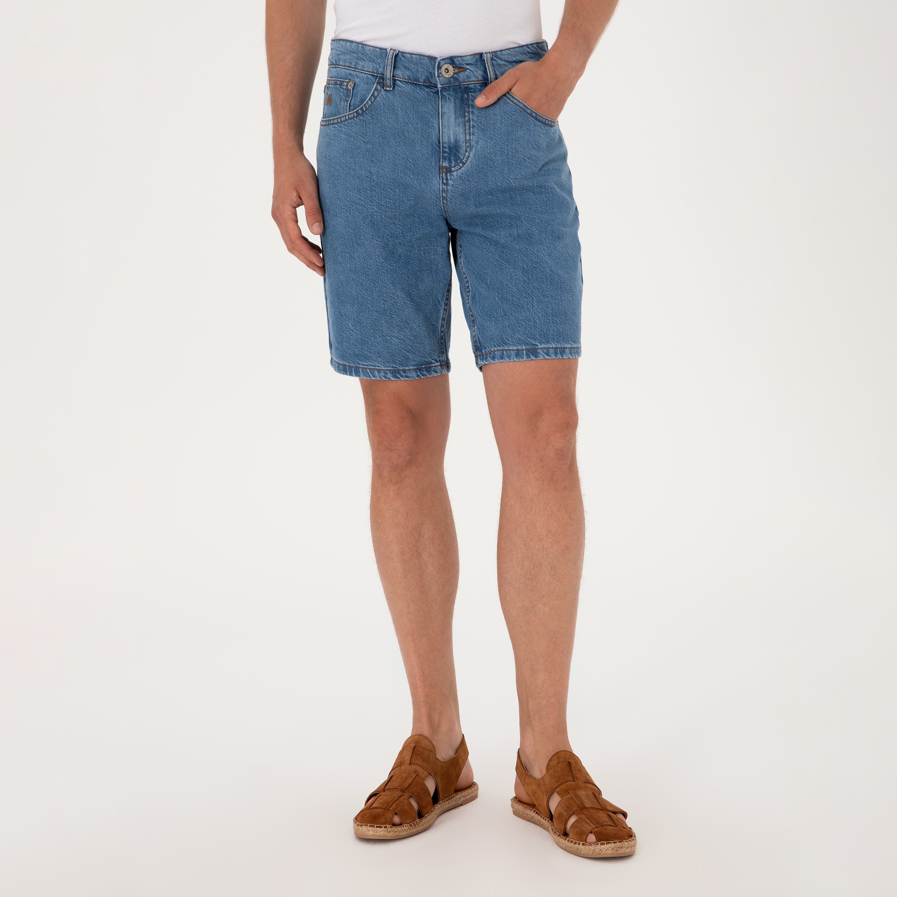 U.S. Polo Assn Plain Mid-Rise Button and Zip Fly Men's Denim Shorts-men-clothing-bottoms-shorts-image-1