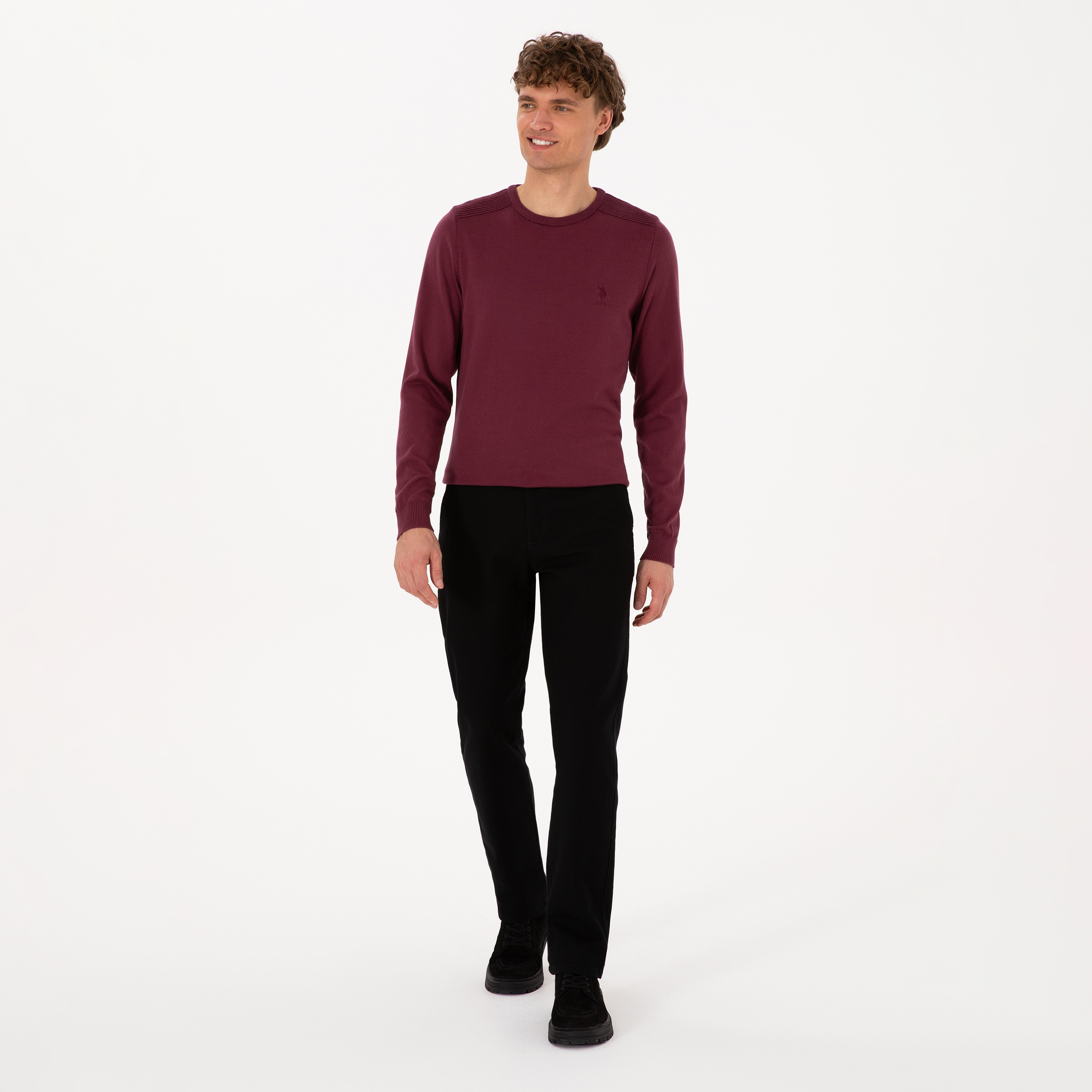 كنزة رجالية برقبة دائرية وأكمام طويلة سادة من يو إس بولو أسسن-men-clothing-sweatersandpullovers-image-32