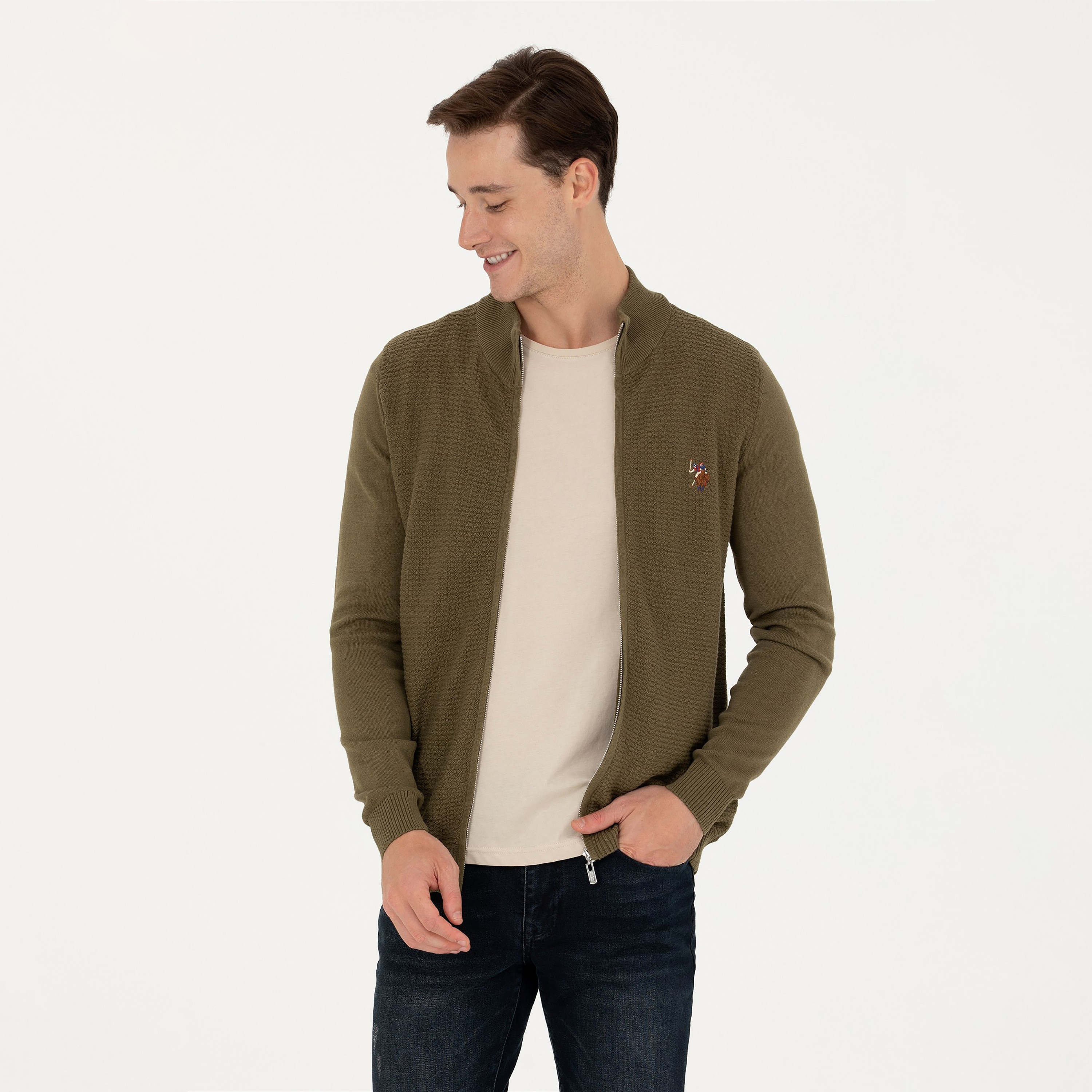 كارديجان رجالي بياقة قائمة محبوكة وأكمام طويلة من يو إس بولو أسسن-men-clothing-sweatersandpullovers-image-1
