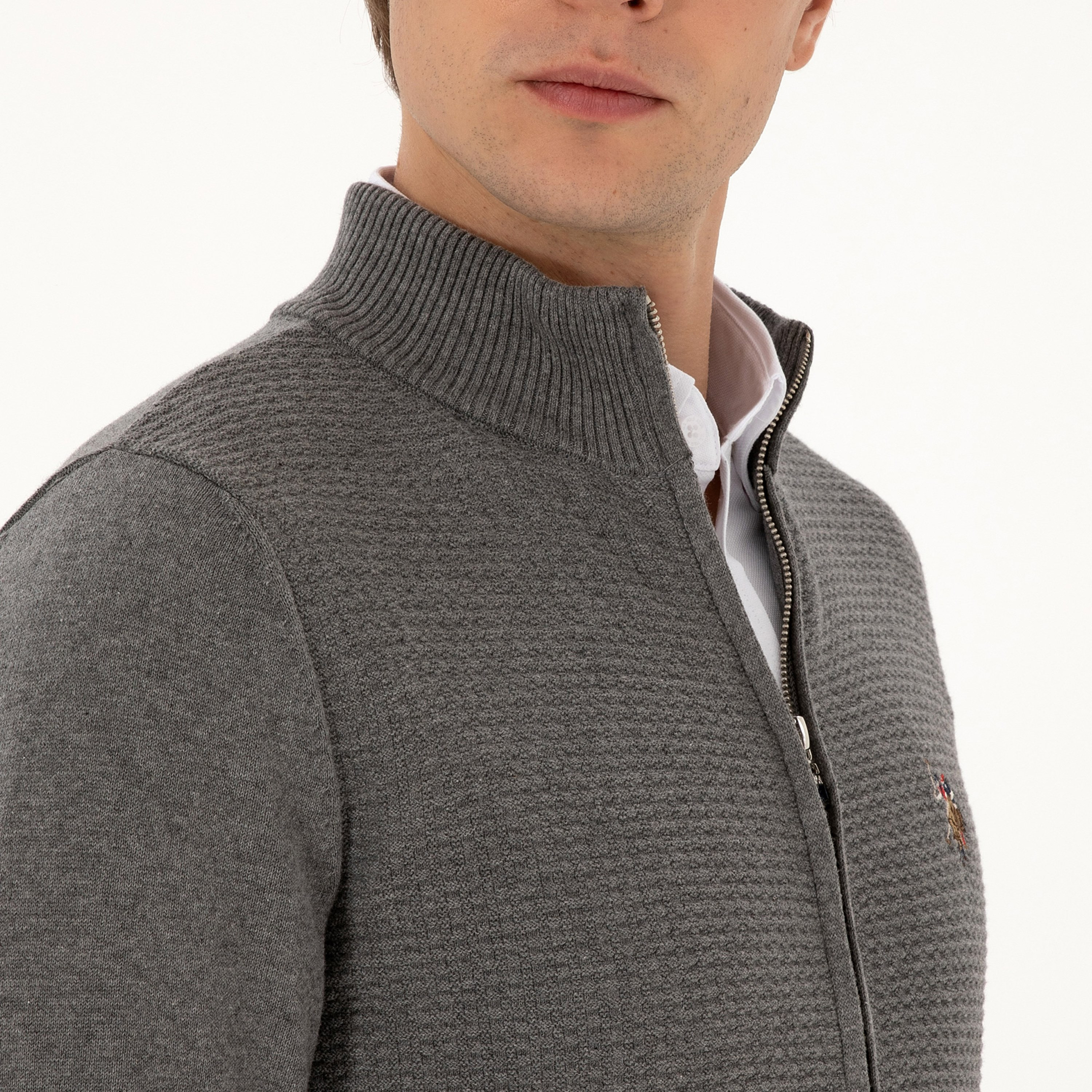 كارديجان رجالي بياقة قائمة محبوكة وأكمام طويلة من يو إس بولو أسسن-men-clothing-sweatersandpullovers-image-15