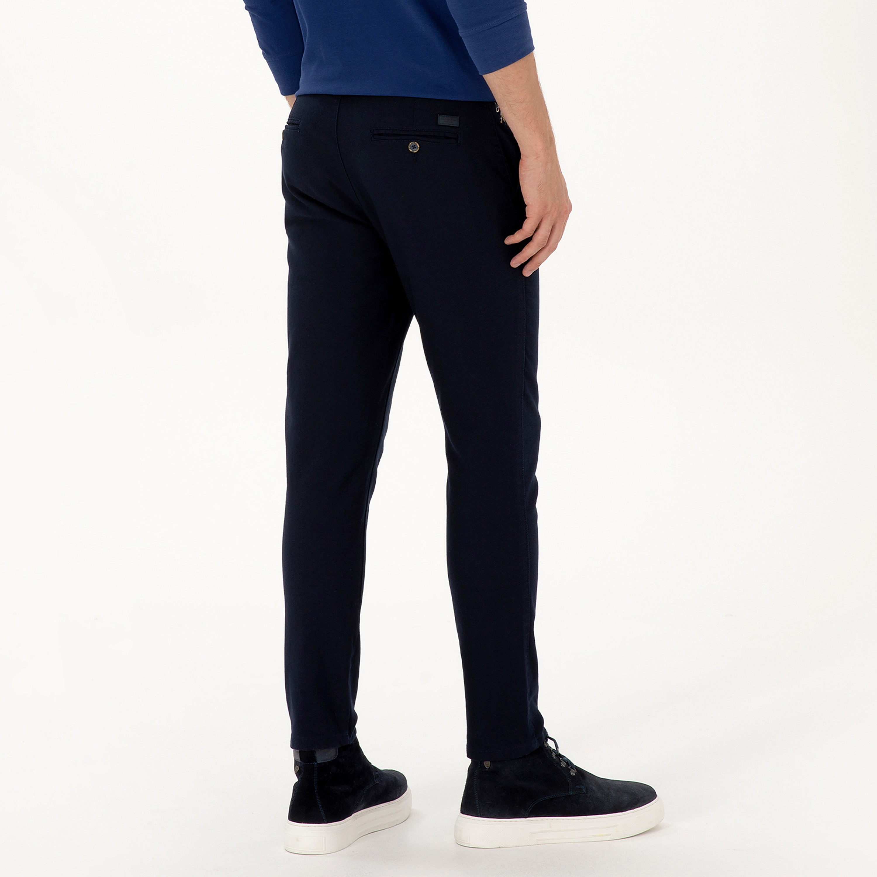 بنطلون تشينو رجالي بقصة ضيقة وأربع جيوب وخصر متوسط من يو إس بولو أسسن-men-clothing-bottoms-trousersandchinos-chinos-image-10
