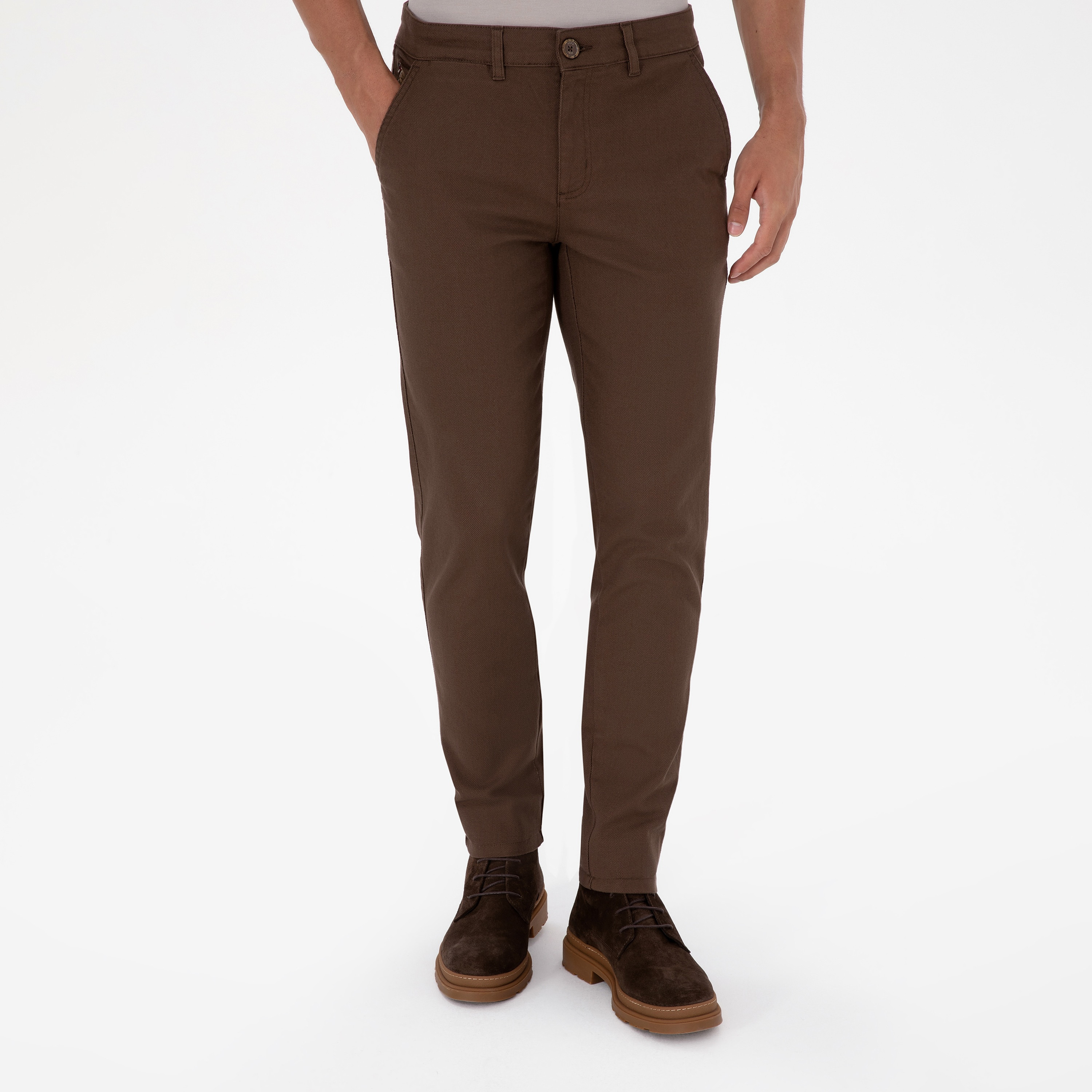 بنطلون تشينو رجالي بقصة ضيقة وأربع جيوب وخصر متوسط من يو إس بولو أسسن-men-clothing-bottoms-trousersandchinos-chinos-image-1