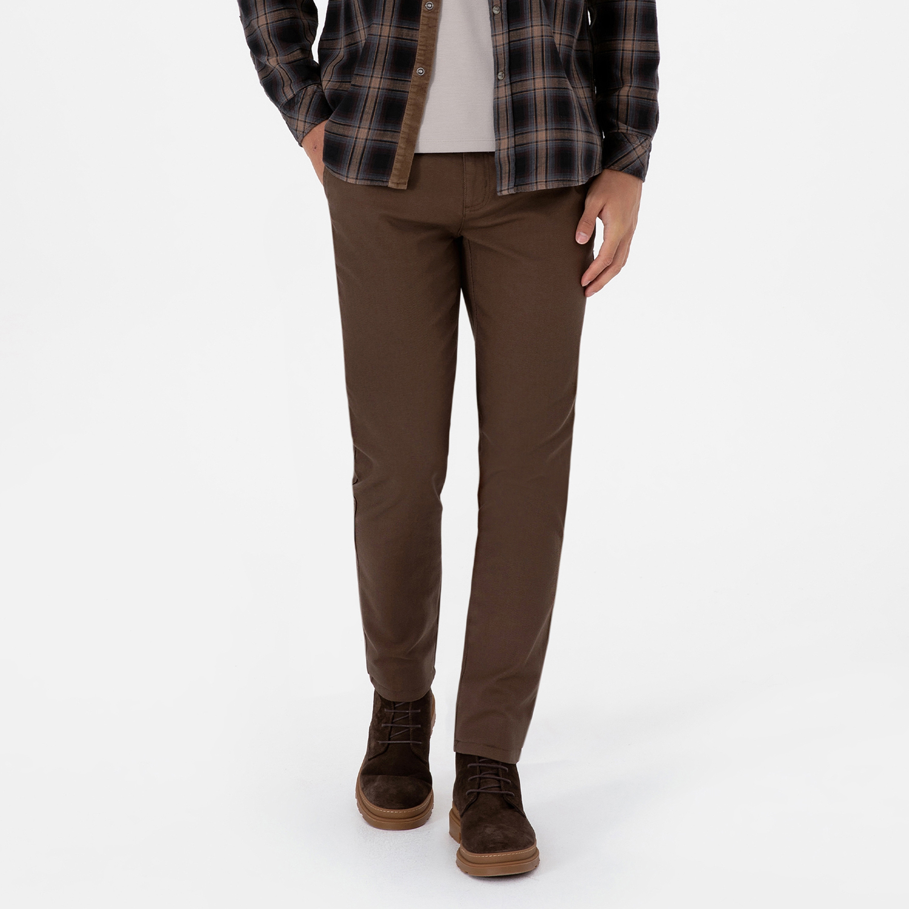 بنطلون تشينو رجالي بقصة ضيقة وأربع جيوب وخصر متوسط من يو إس بولو أسسن-men-clothing-bottoms-trousersandchinos-chinos-image-2