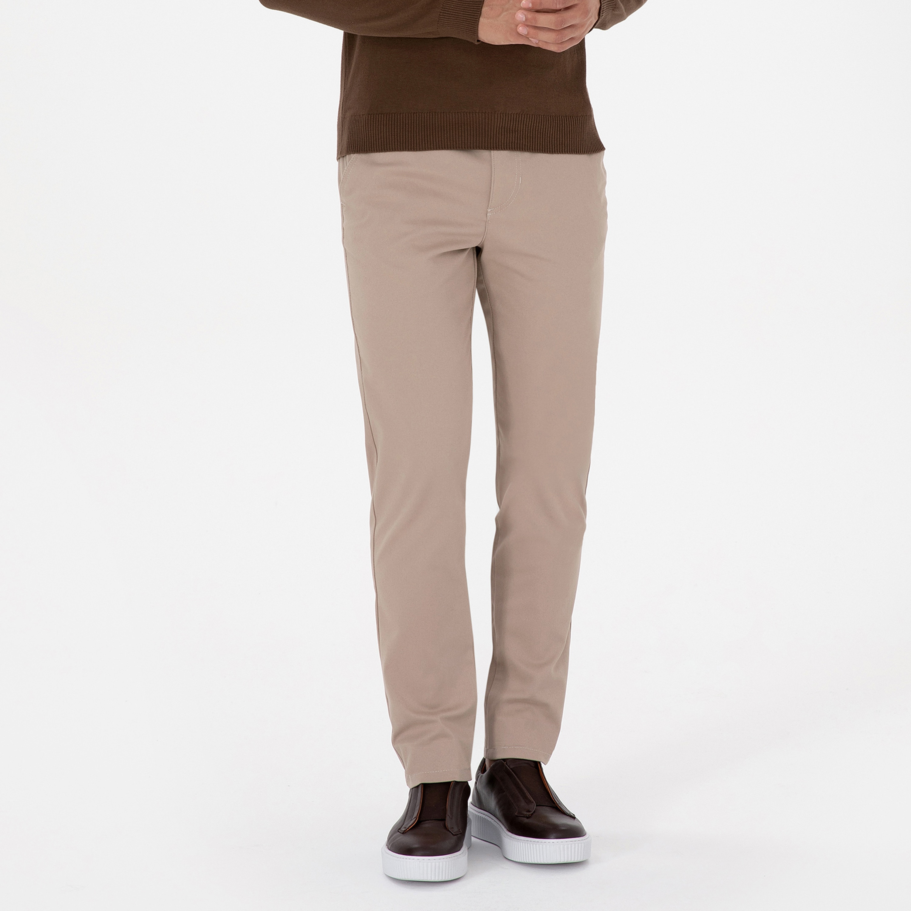 بنطلون تشينو رجالي بقصة ضيقة وأربع جيوب وخصر متوسط من يو إس بولو أسسن-men-clothing-bottoms-trousersandchinos-chinos-image-4