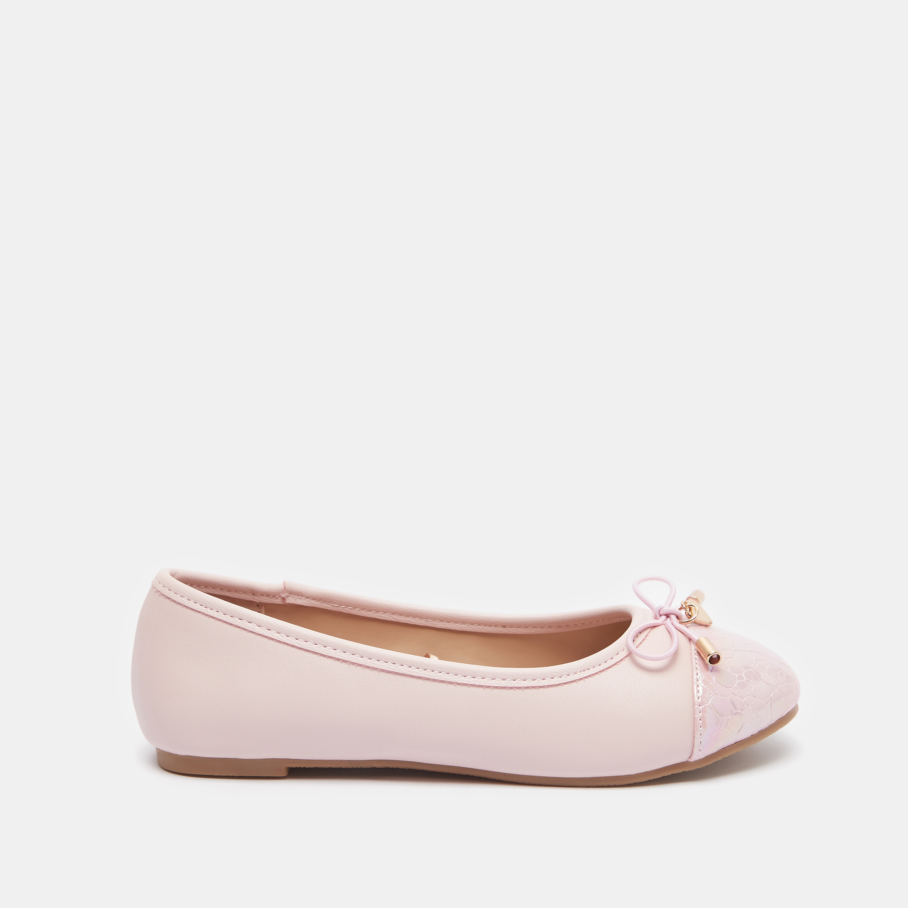 Pink flat 2024 dress shoes