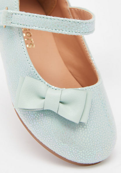 Juniors Bow Accented Mary Jane Shoes with Hook and Loop Closure