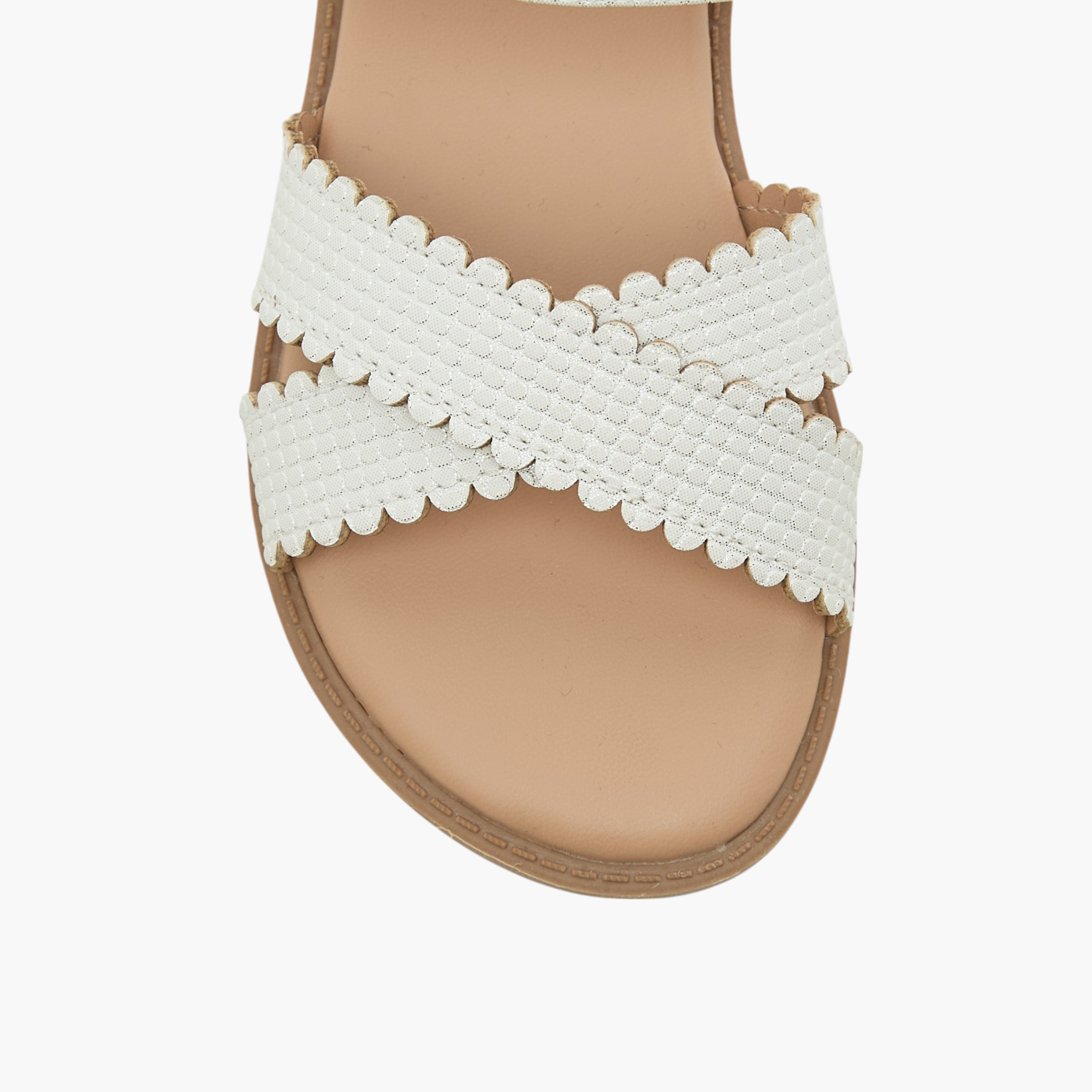 صندل بأحزمة متقاطعة وشريط إغلاق لاصق من جونيورز-girls-shoes-sandals-image-3