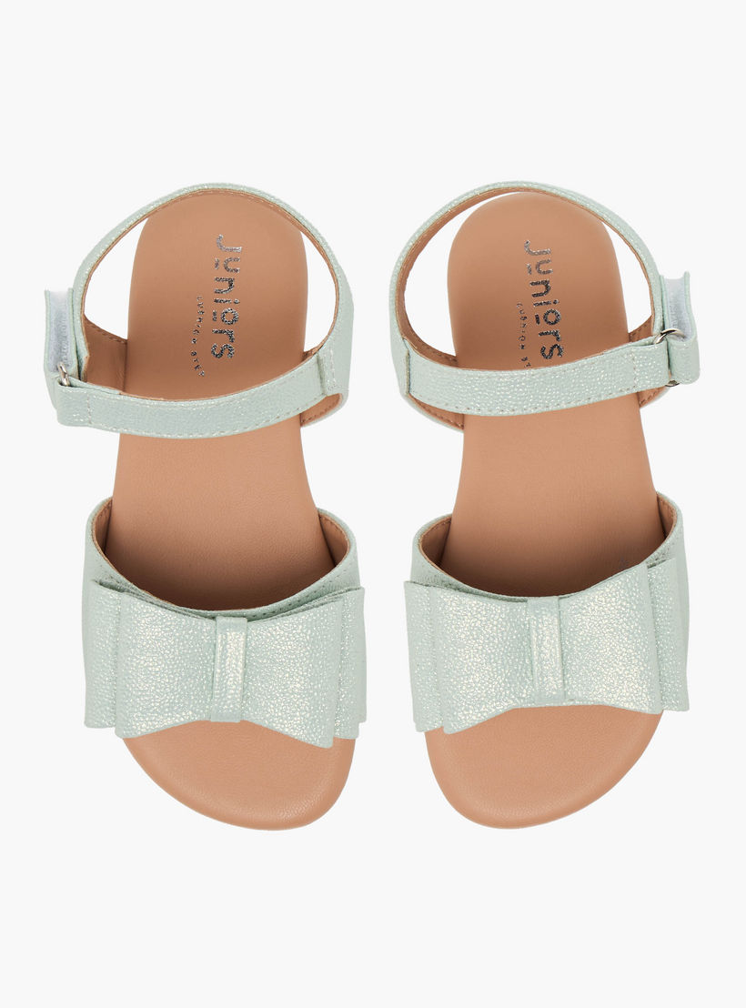 صندل بشريط إغلاق لاصق وفيونكة للبنات من جونيورز-girls-shoes-sandals-image-1