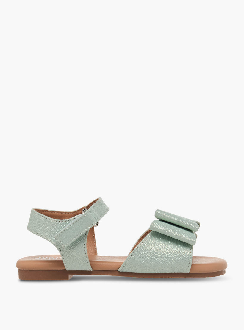 صندل بشريط إغلاق لاصق وفيونكة للبنات من جونيورز-girls-shoes-sandals-image-2
