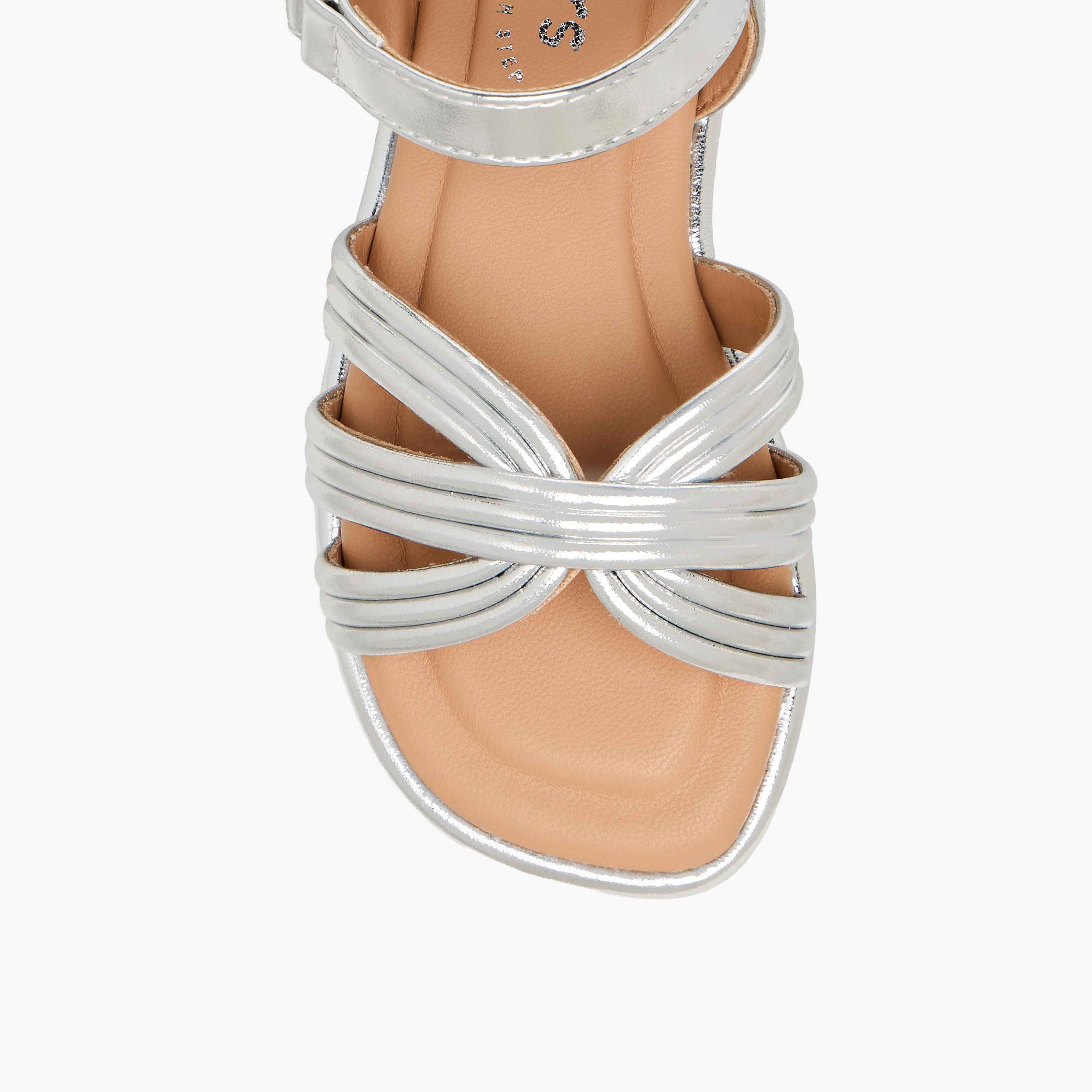 صندل بأحزمة وشريط إغلاق لاصق للبنات من جونيورز-girls-shoes-sandals-image-3