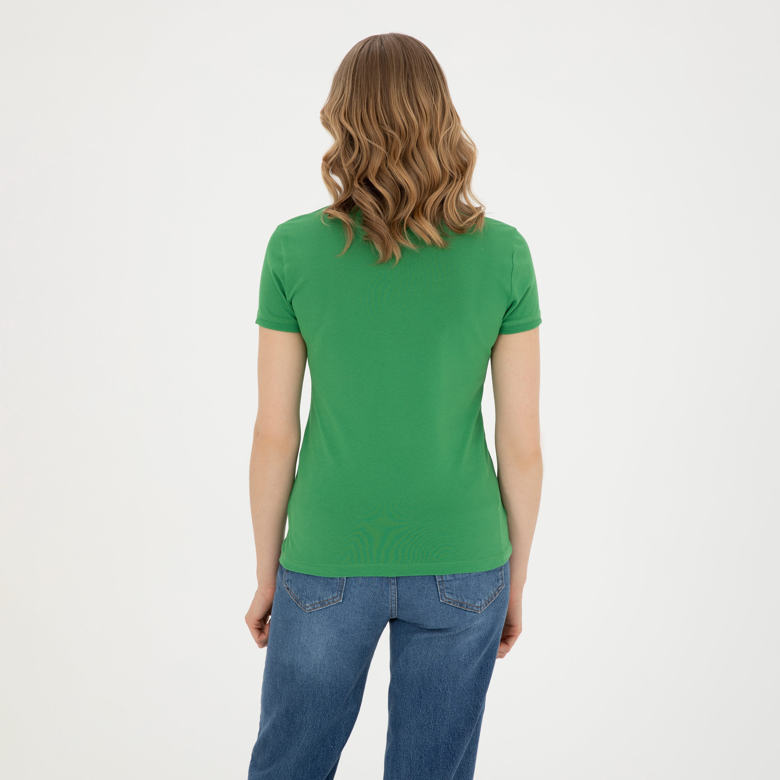 تيشيرت بولو بأكمام قصيرة بياقة بشعار مطرز بشعار U.S.Polo'Assn-women-clothing-tshirts-image-21