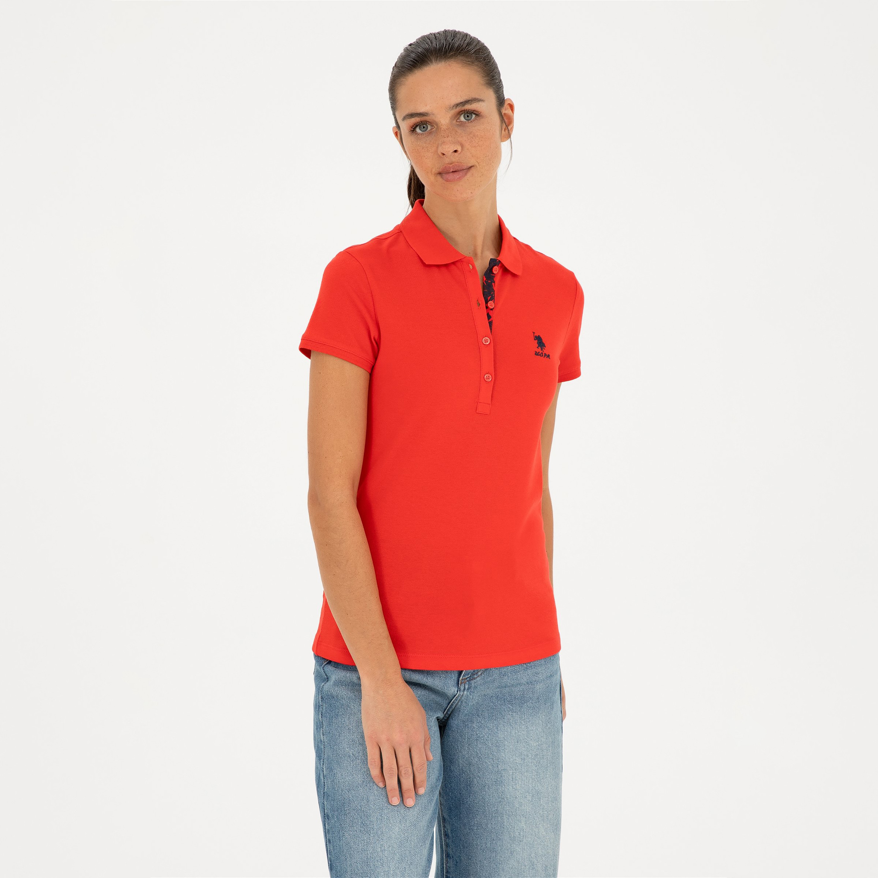 تيشيرت بولو بأكمام قصيرة بياقة بشعار مطرز بشعار U.S.Polo'Assn-women-clothing-tshirts-image-39