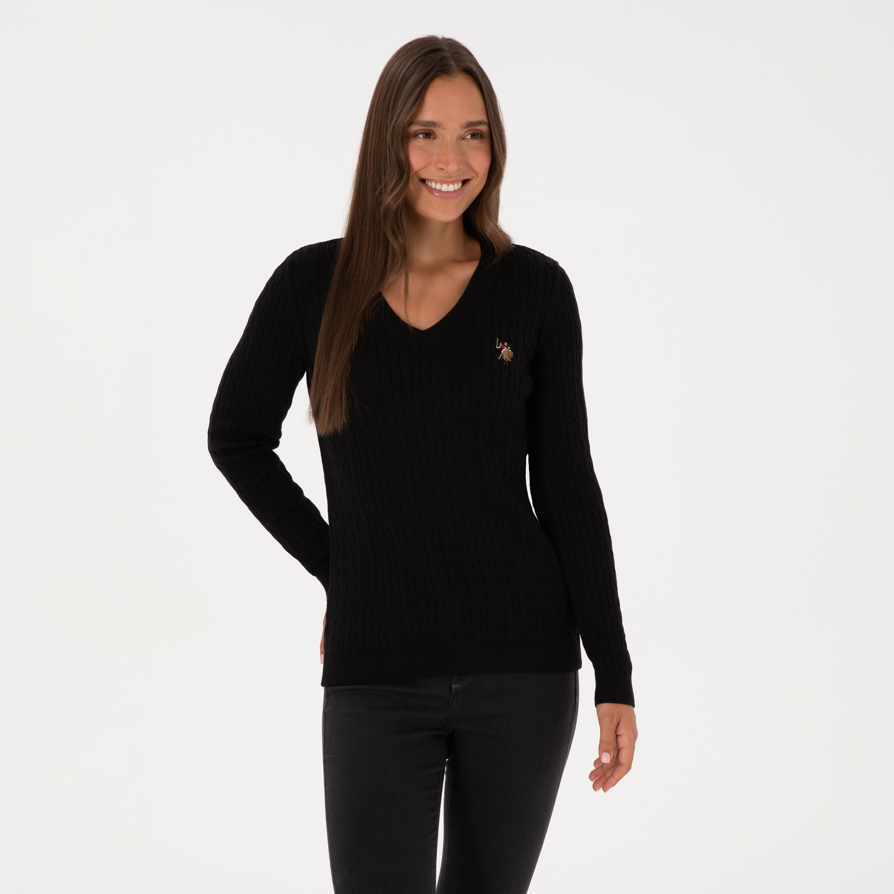 كنزة نسائية برقبة V محبوكة بالكابل وأكمام طويلة من يو إس بولو أسسن-women-winterwear-cardigansandjumpers-jumpers-image-1