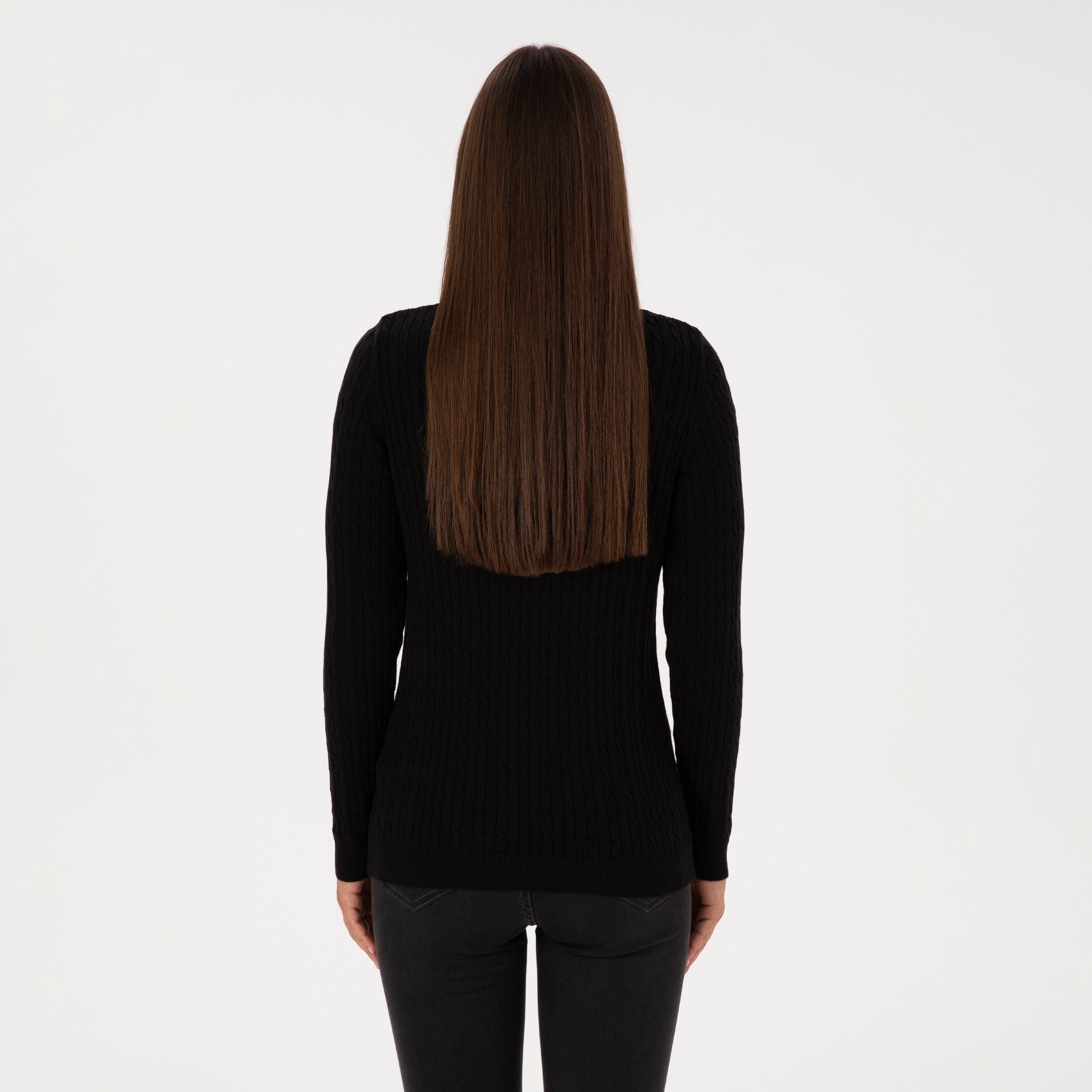 كنزة نسائية برقبة V محبوكة بالكابل وأكمام طويلة من يو إس بولو أسسن-women-winterwear-cardigansandjumpers-jumpers-image-4