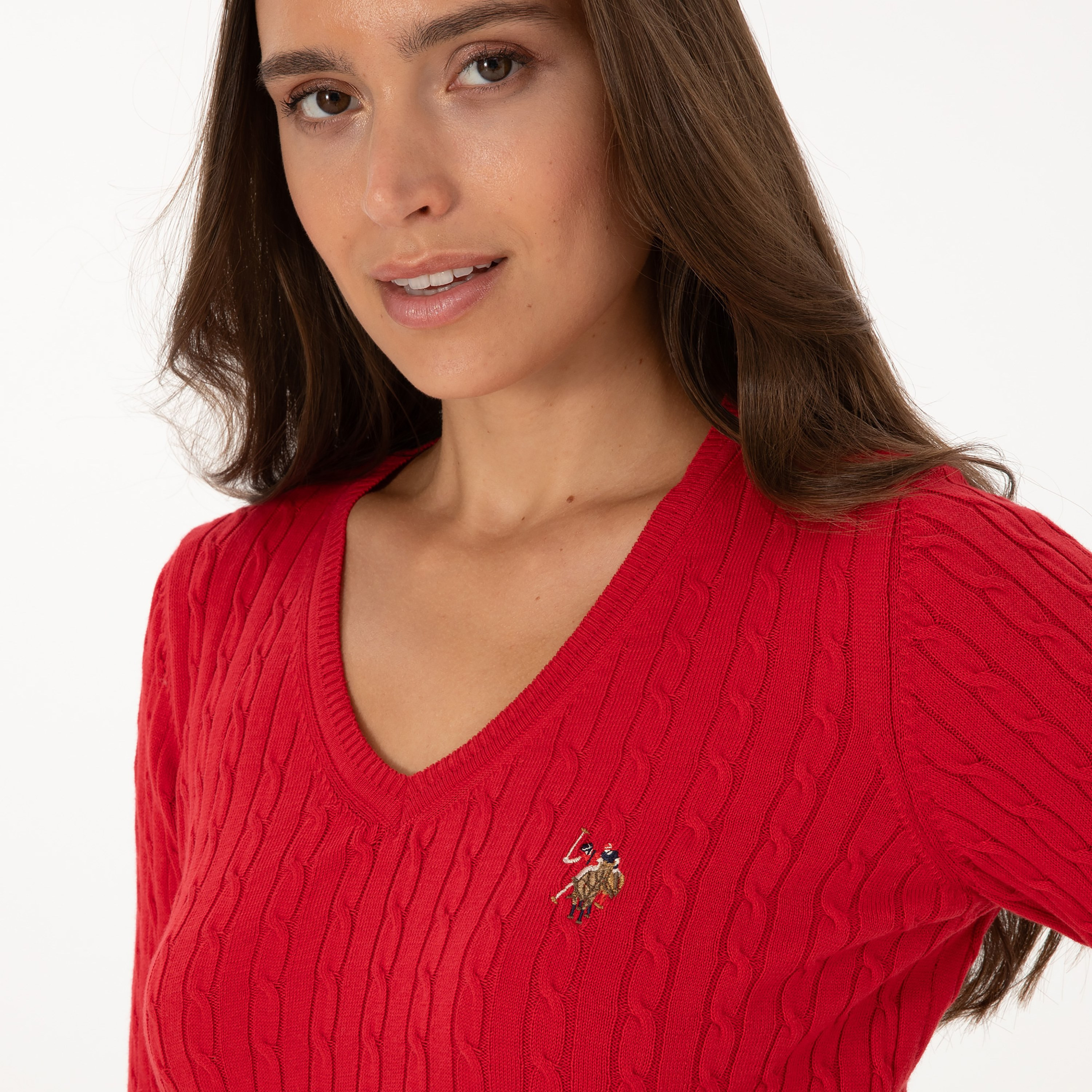 كنزة نسائية برقبة V محبوكة بالكابل وأكمام طويلة من يو إس بولو أسسن-women-winterwear-cardigansandjumpers-jumpers-image-19