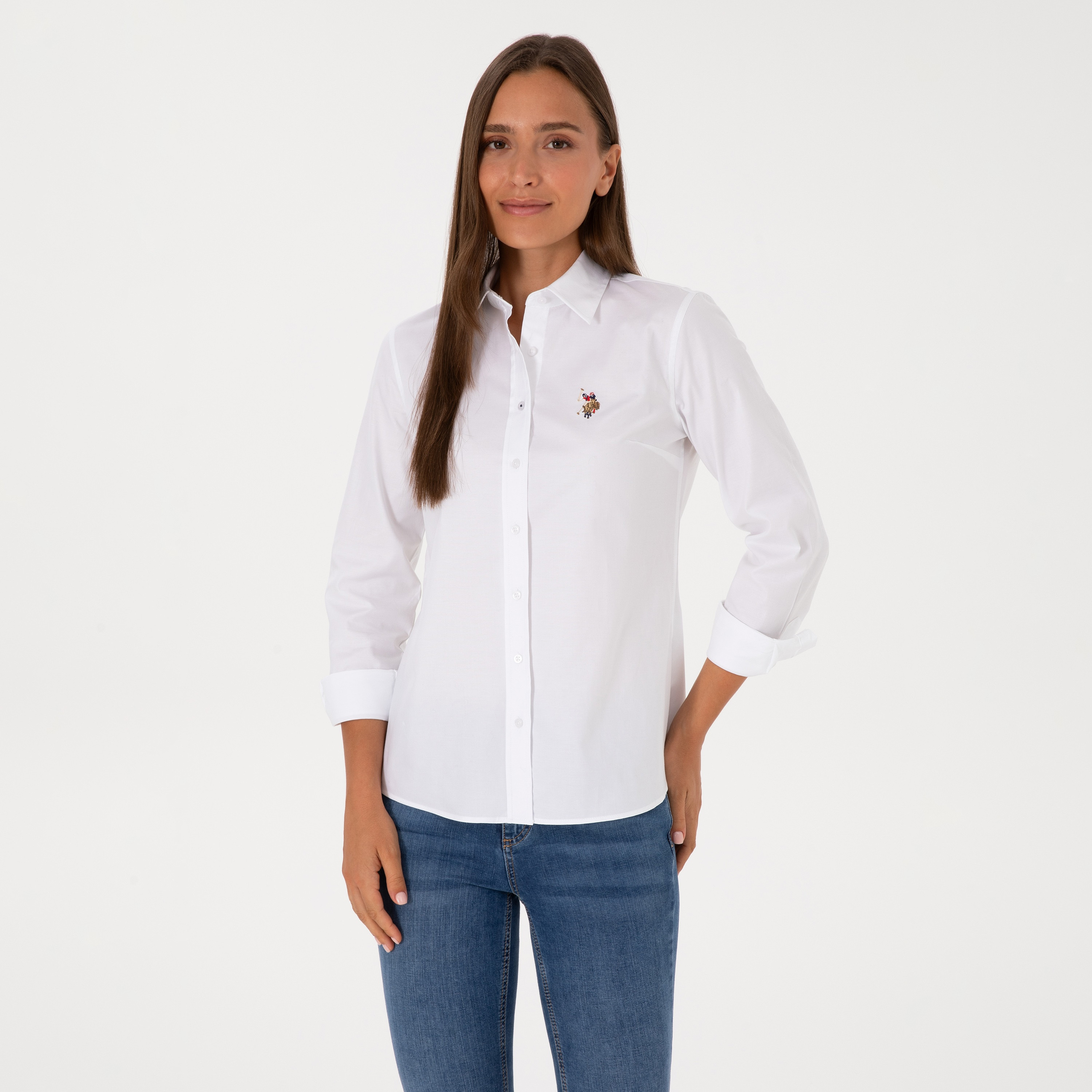 قميص نسائي بقصة ضيقة وياقة بزرار وأكمام طويلة سادة من يو إس بولو أسسن-women-clothing-shirtsandblouses-shirts-image-1
