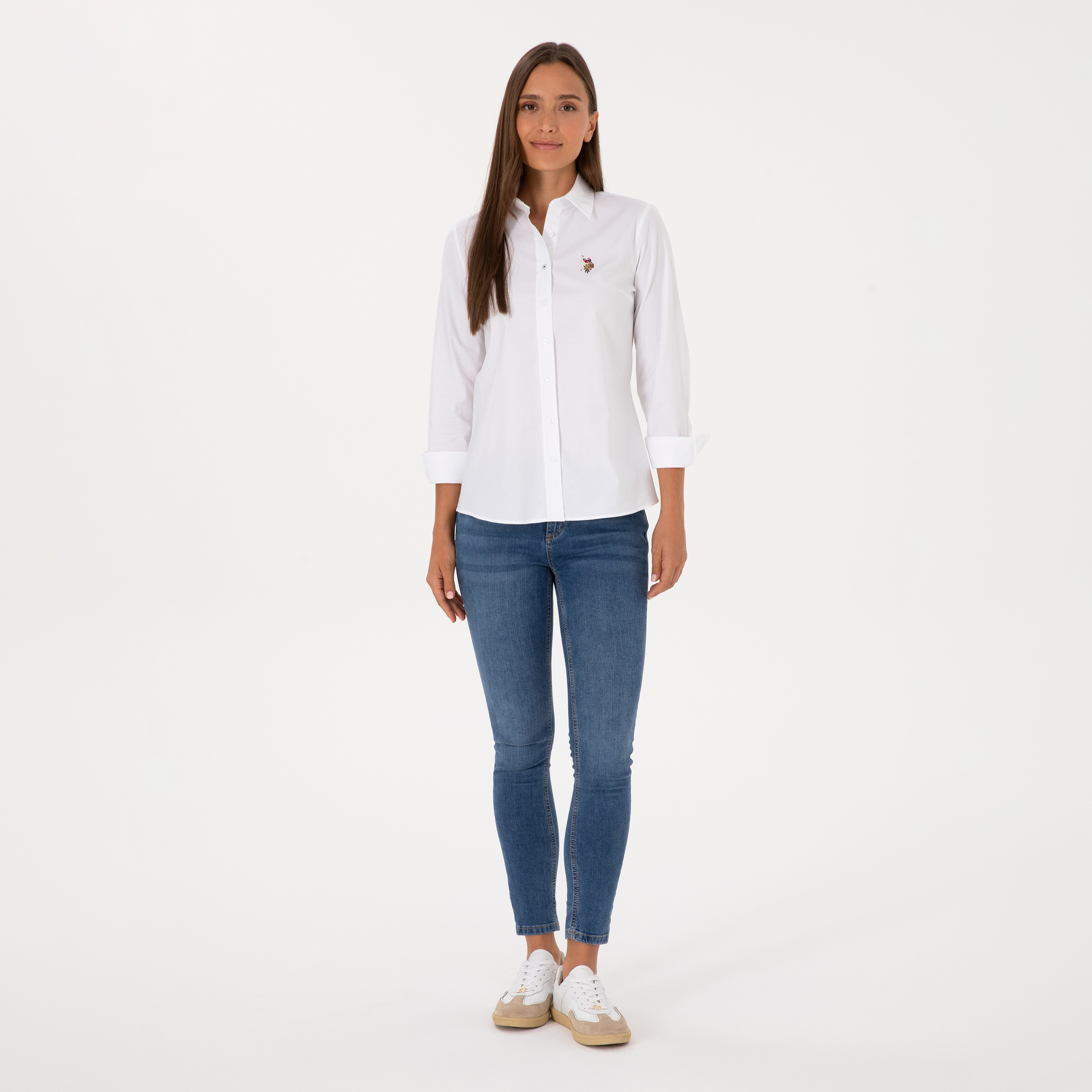 قميص نسائي بقصة ضيقة وياقة بزرار وأكمام طويلة سادة من يو إس بولو أسسن-women-clothing-shirtsandblouses-shirts-image-3
