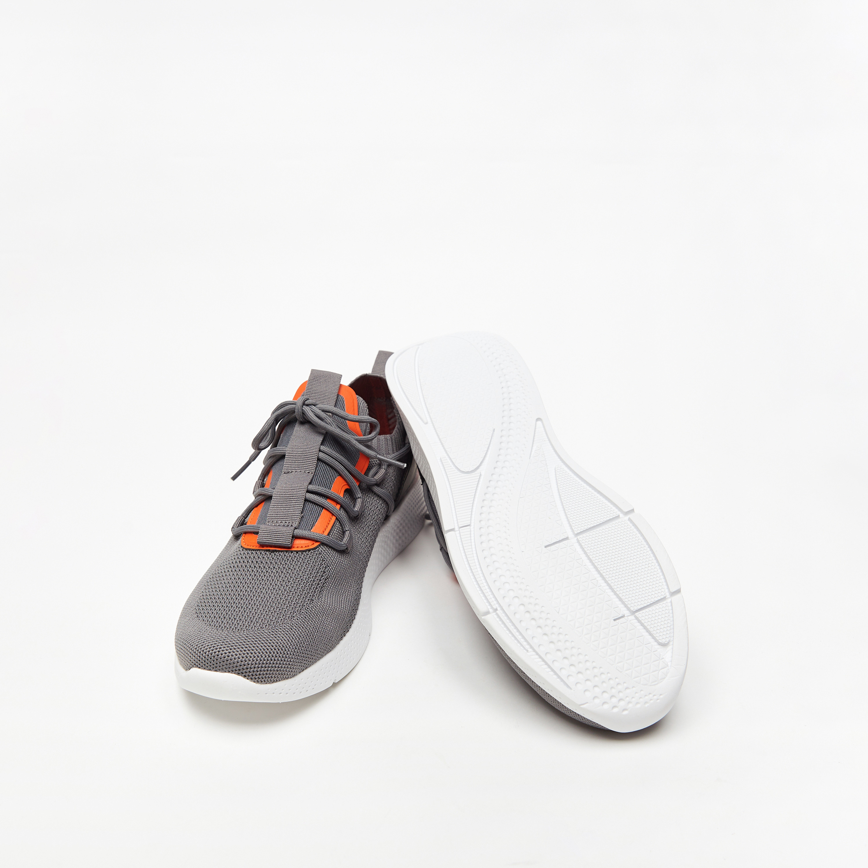 حذاء سنيكرز بارز الملمس بكاحل منخفض ورباط إغلاق من داش-sports-men-shoes-image-9