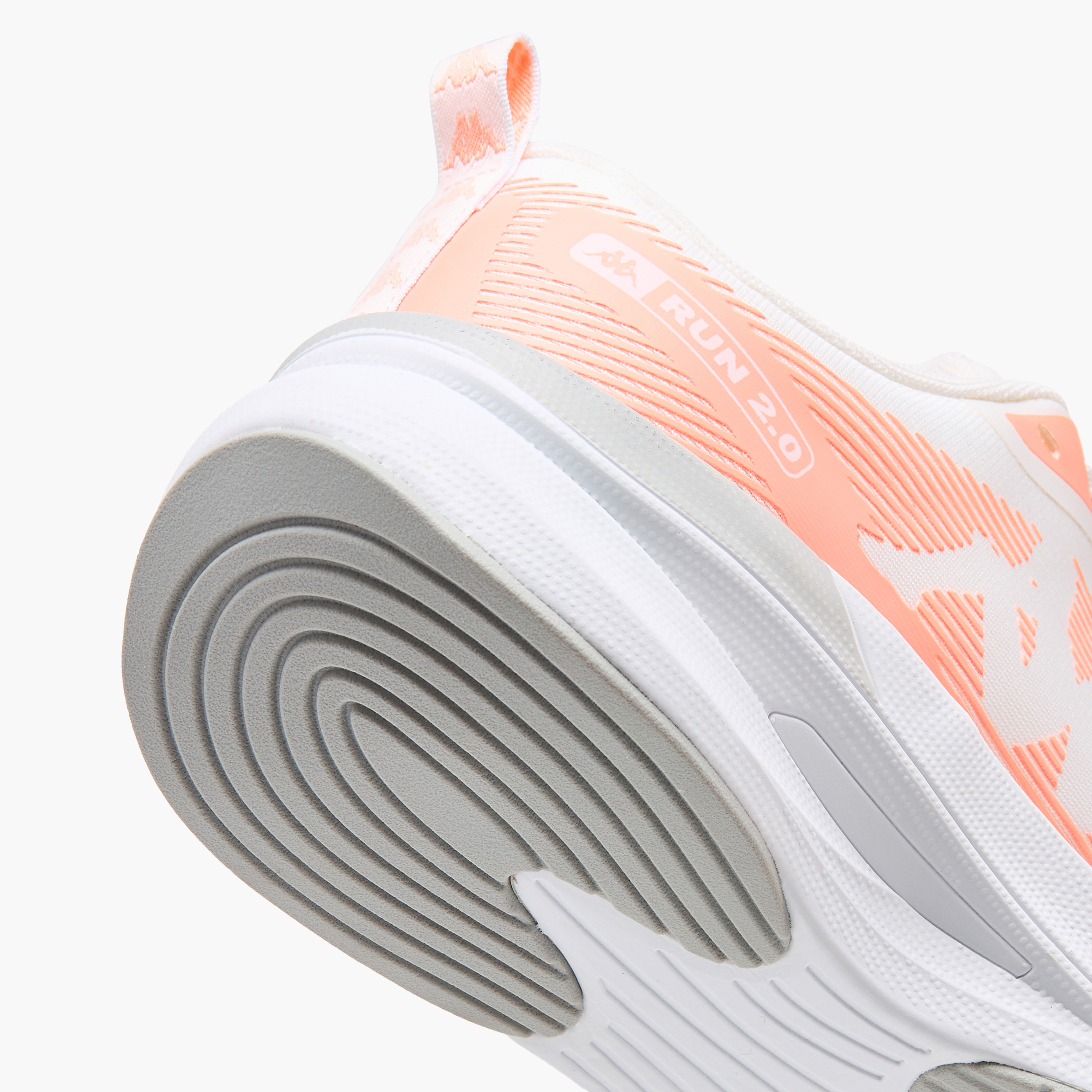 حذاء جري برباط إغلاق وتفاصيل شعار للنساء من كابا - RUN 2.0-women-shoes-sneakers-image-5