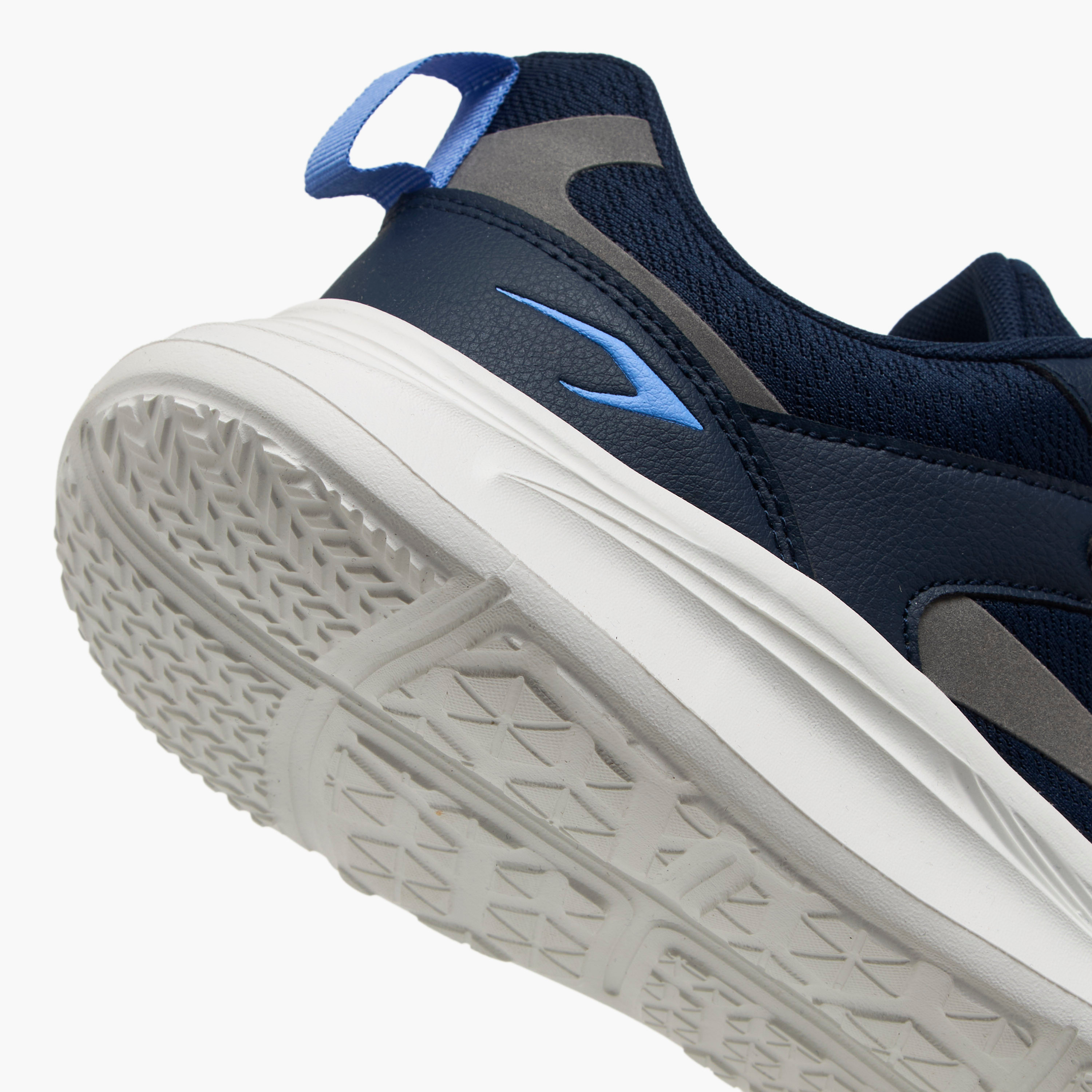 حذاء رياضي برباط للرجال من داش-men-shoes-sports-image-5