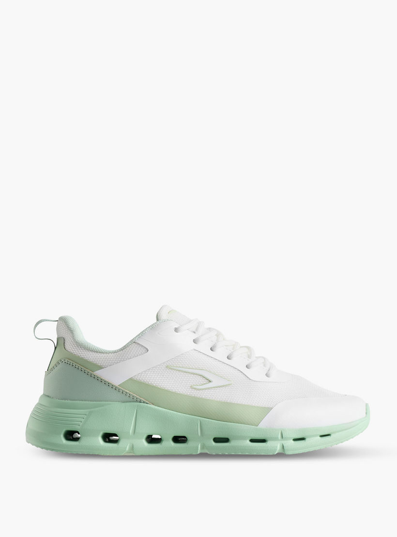 حذاء رياضي برباط إغلاق للنساء من داش-women-shoes-sports-image-4