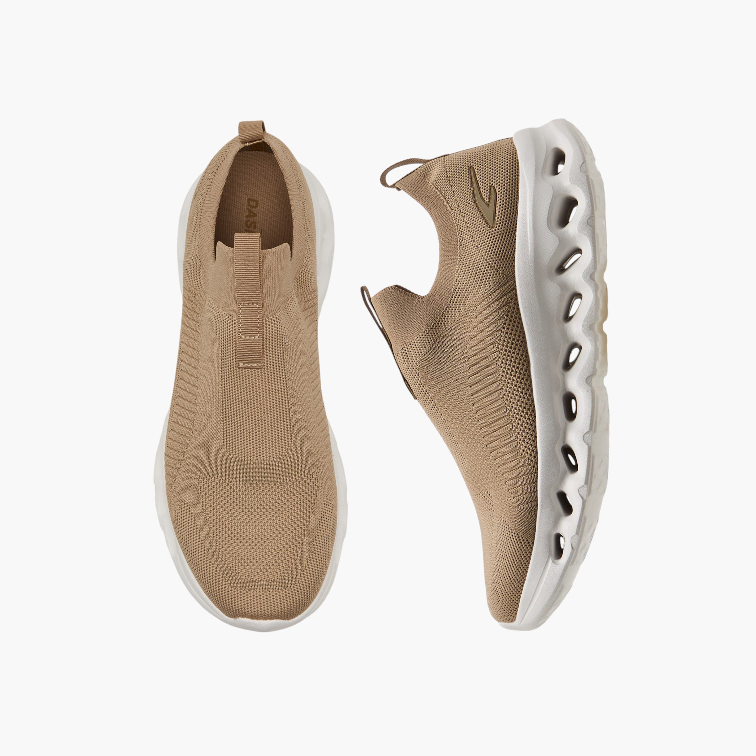 حذاء رياضي سهل الارتداء للرجال من داش-men-shoes-sports-image-1