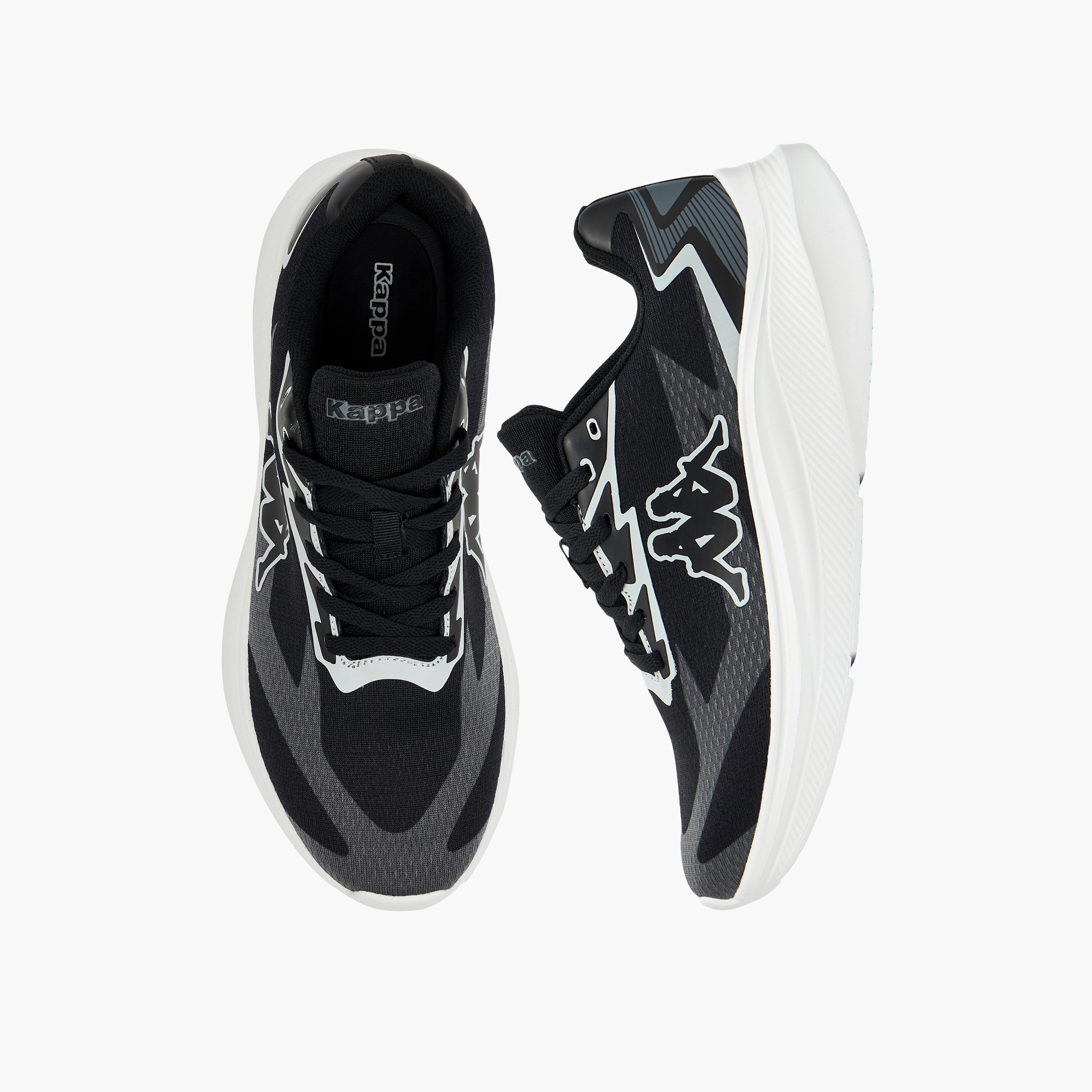حذاء رياضي برباط إغلاق وطبعات شعار للرجال من كابا-sports-men-shoes-image-1