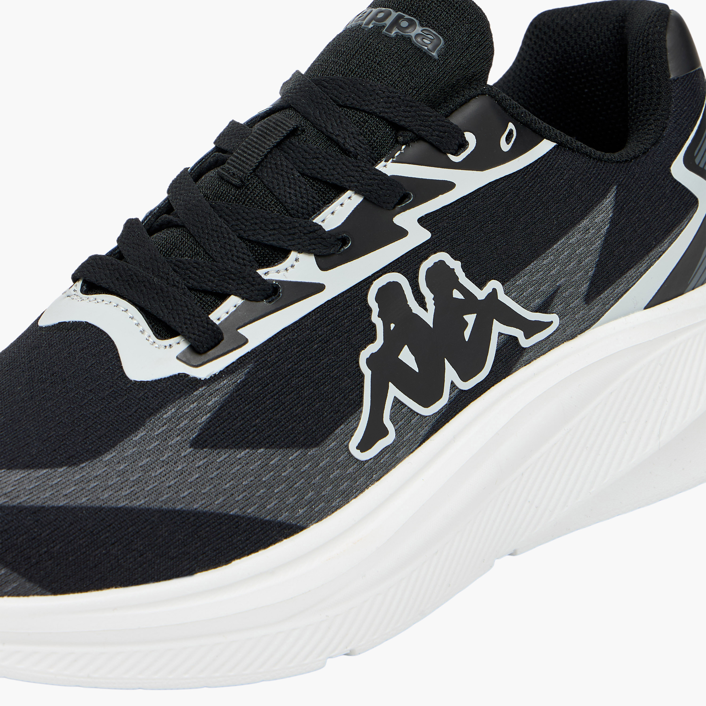 حذاء رياضي برباط إغلاق وطبعات شعار للرجال من كابا-sports-men-shoes-image-5