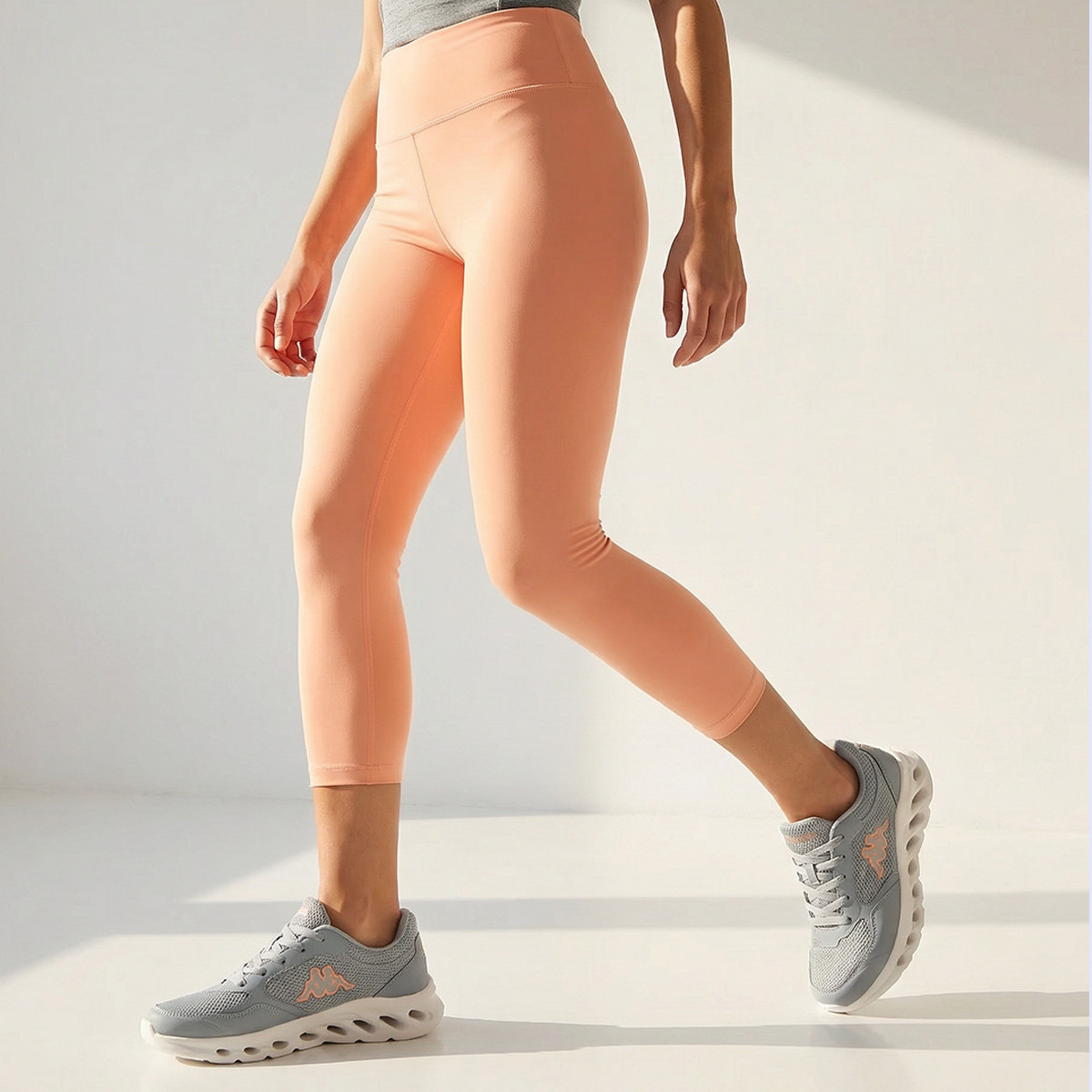 حذاء رياضي برباط للنساء من كابا-sports-women-shoes-image-2