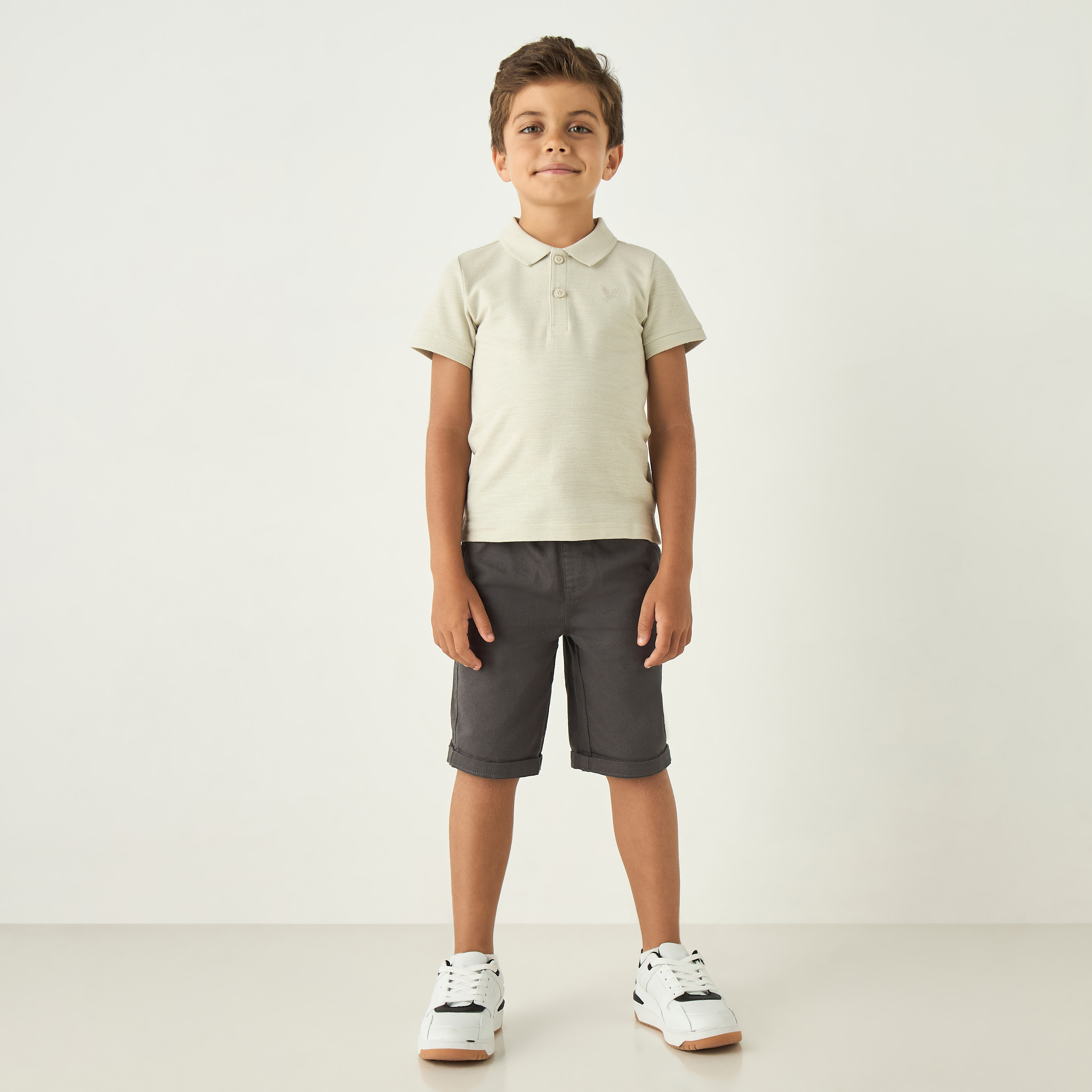 تيشيرت بولو سادة بأكمام قصيرة وأزرار إغلاق من جونيورز-boys-clothing-tshirtsandpolos-image-2