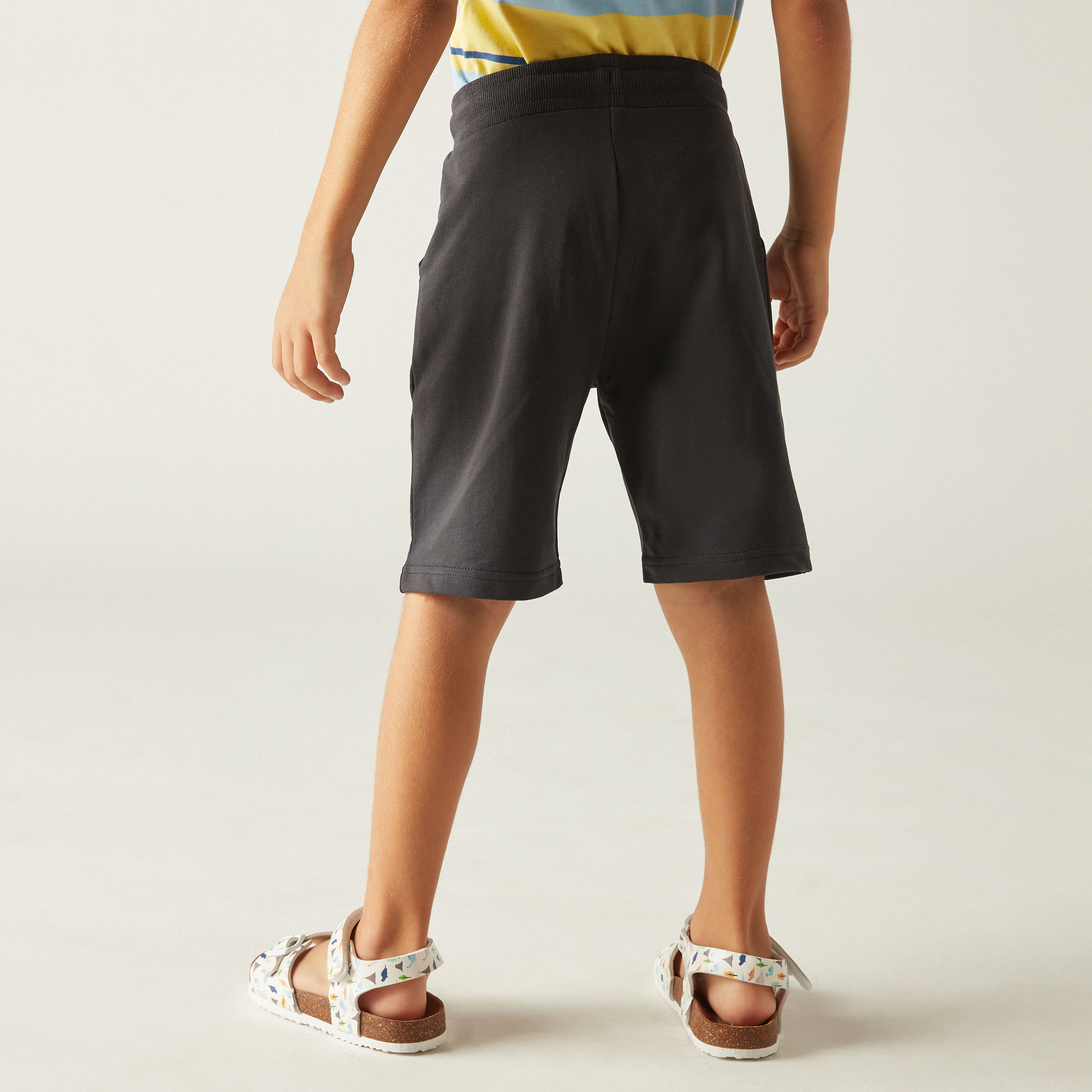 شورت سادة بجيوب ورباط إغلاق من جونيورز-baby-boys-clothing-bottoms-shorts-image-3