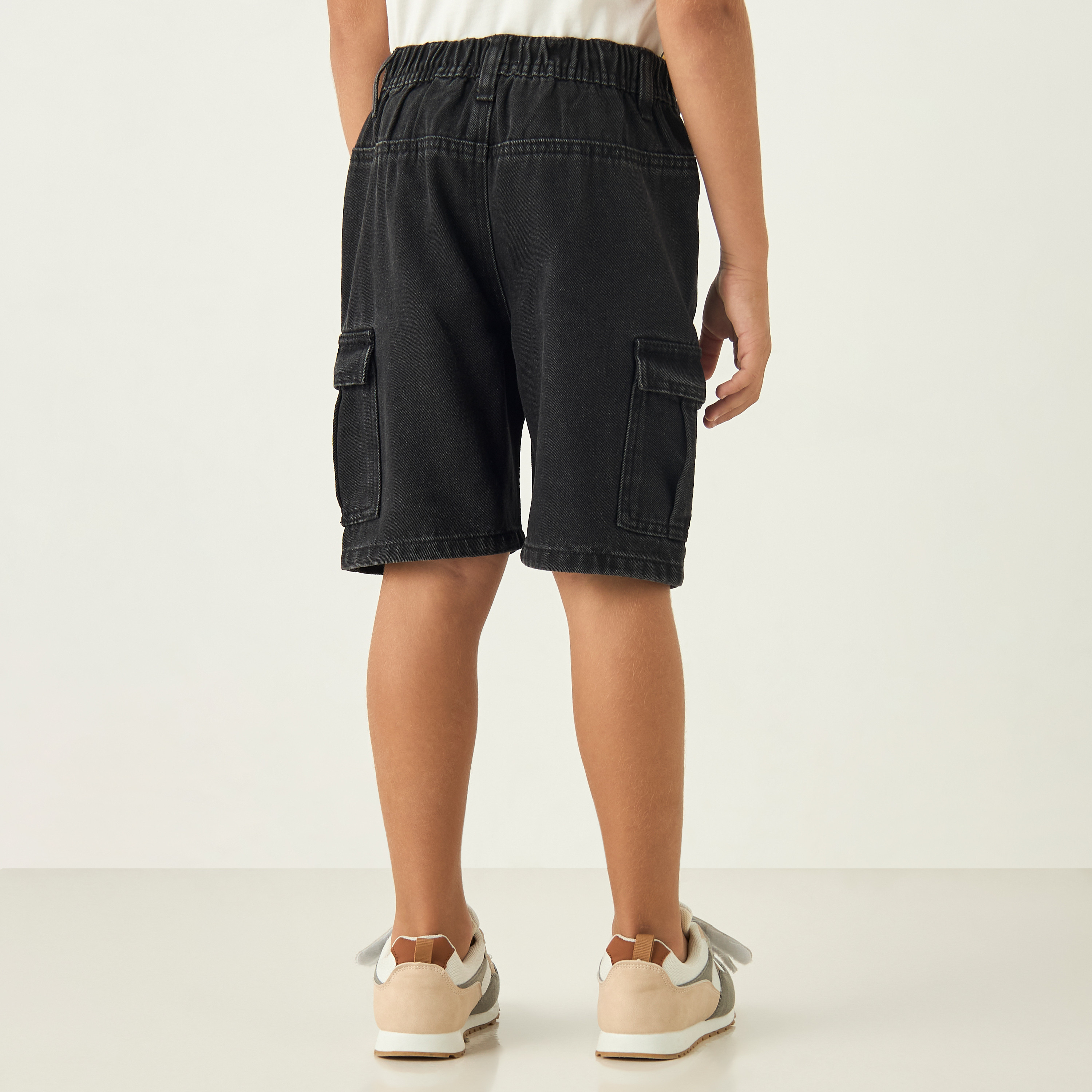 شورت دينم سادة بزر إغلاق وجيوب من جونيورز-baby-boys-clothing-bottoms-shorts-image-3