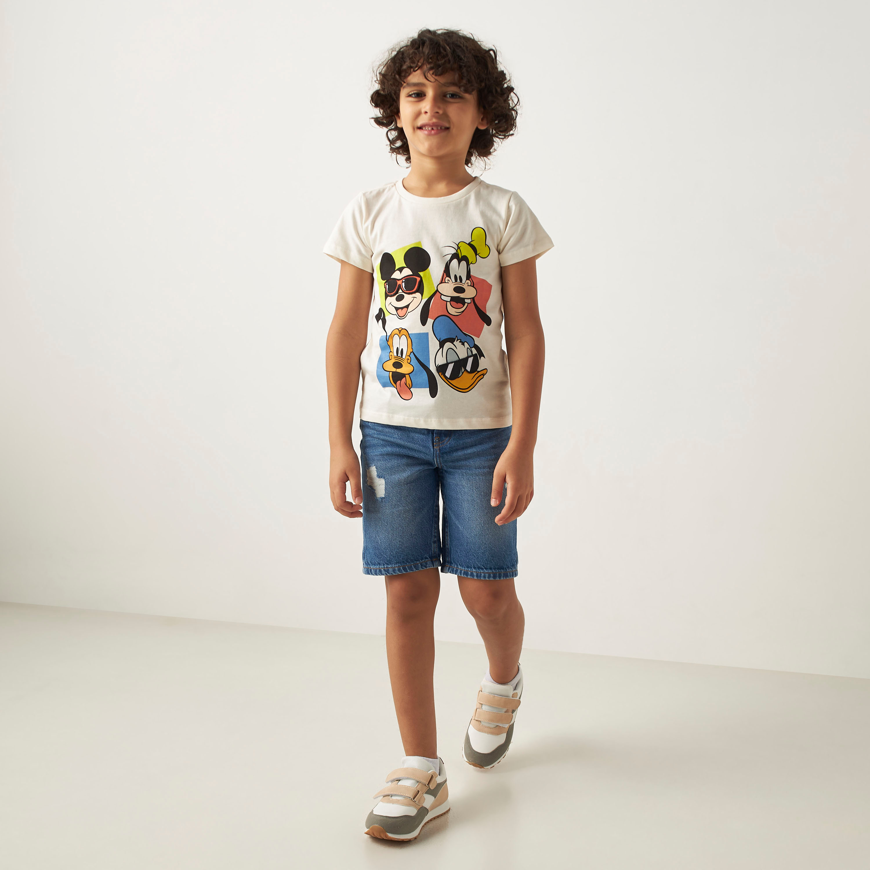 Disney Mickey and Friends Print Crew Neck T-shirt with Short Sleeves-boys-clothing-tshirtsandpolos-image-2
