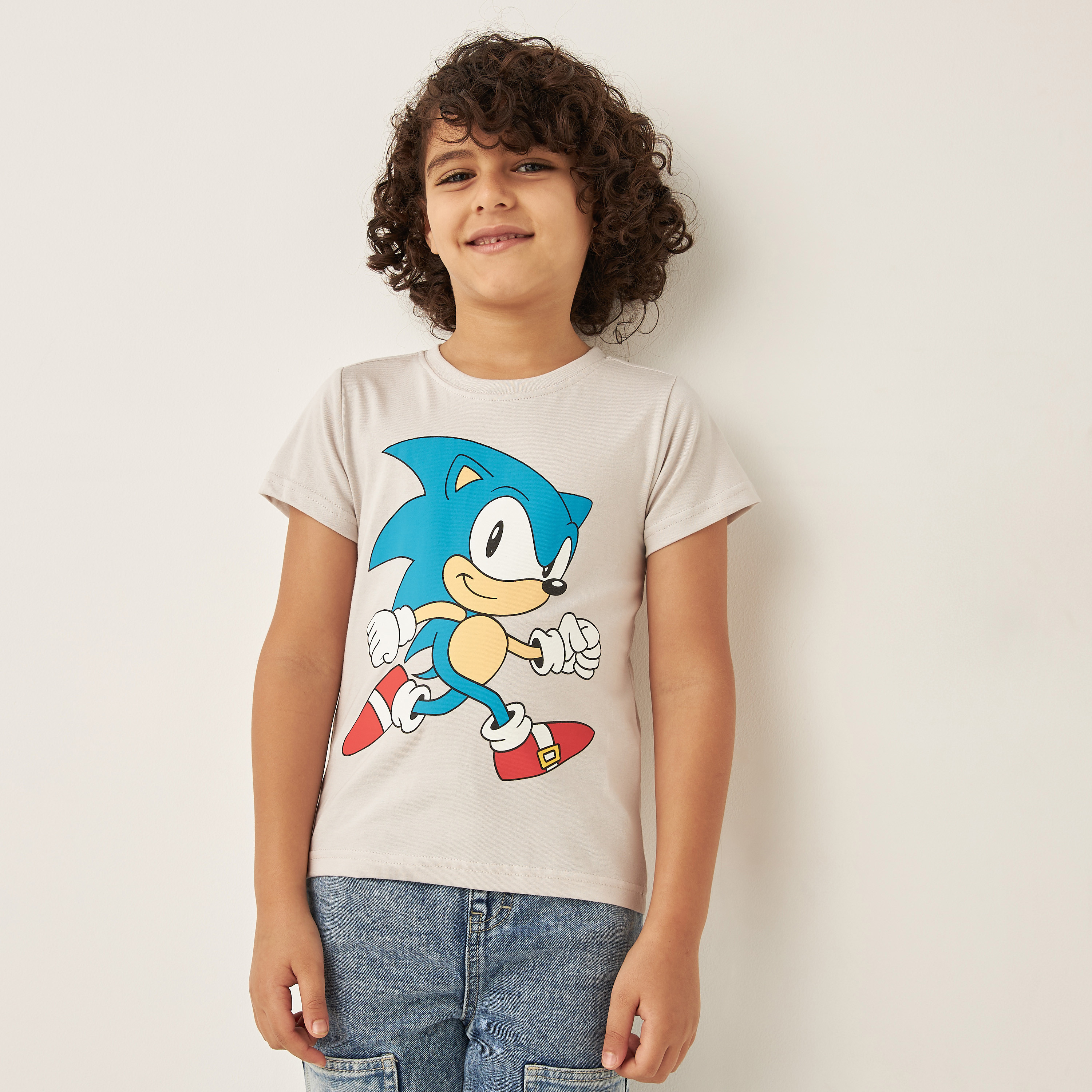 Shop Sonic the Hedgehog Print T-shirt with Crew Neck Online